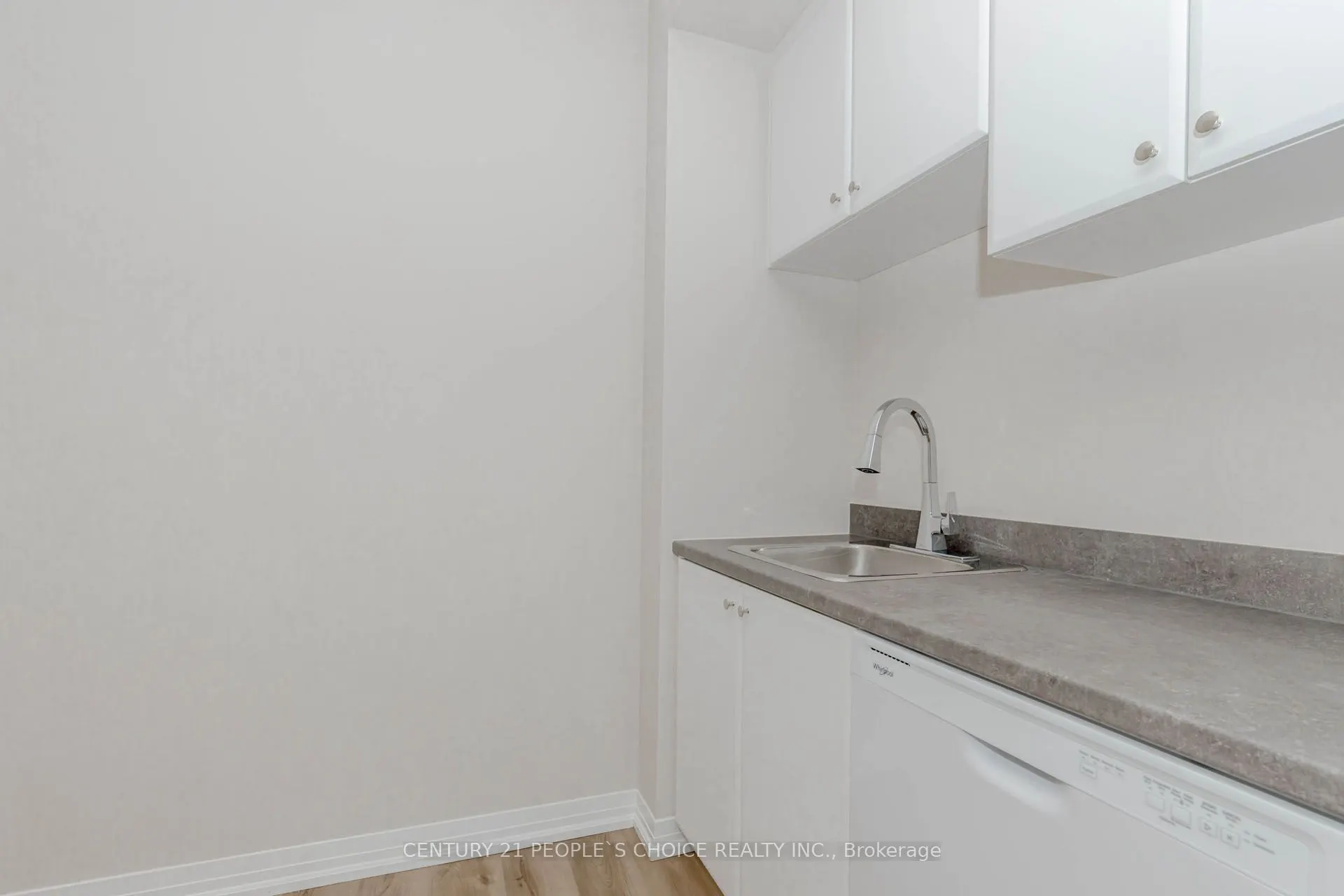 50 HERRICK Avenue #206