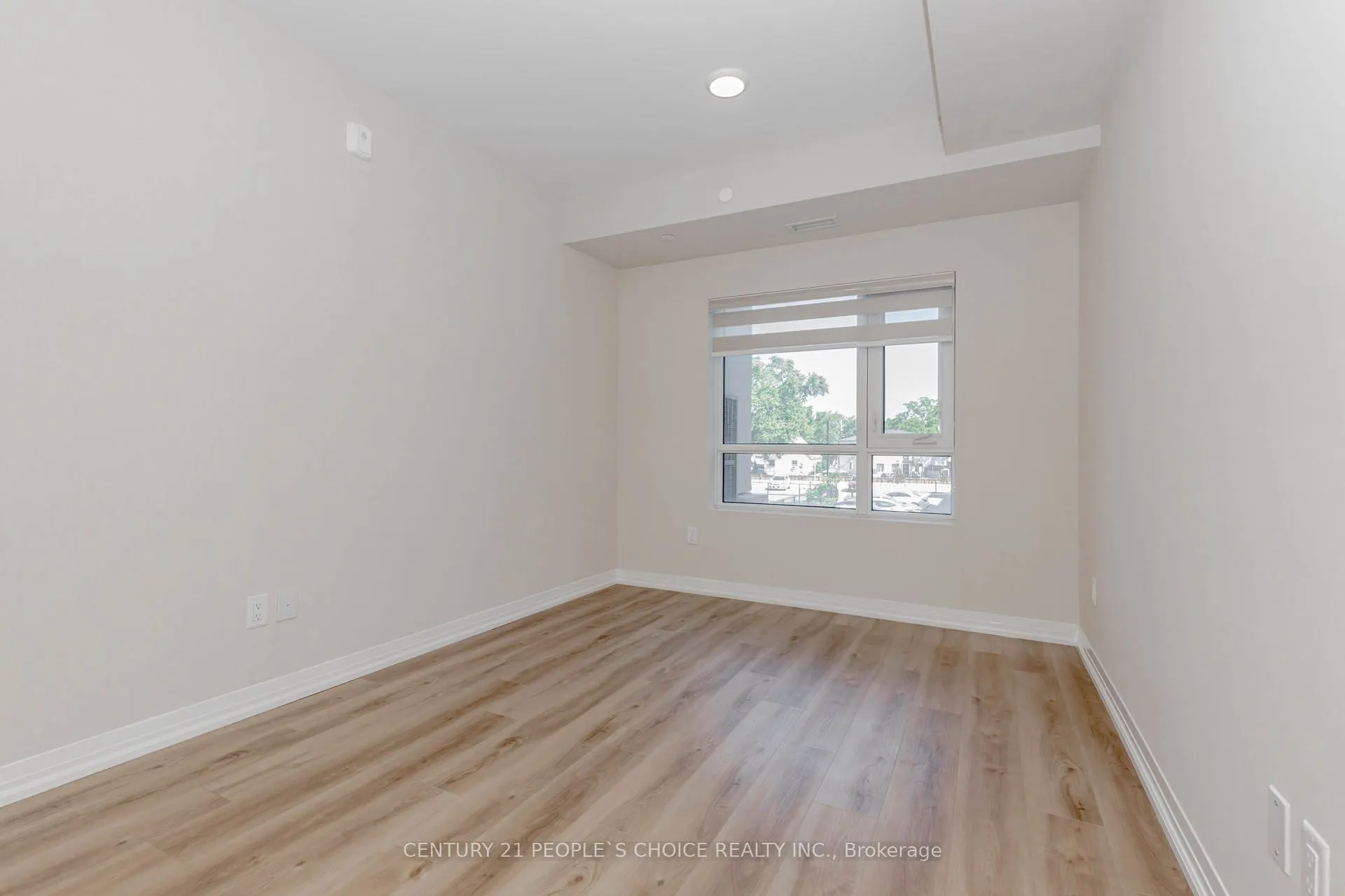 50 HERRICK Avenue #206