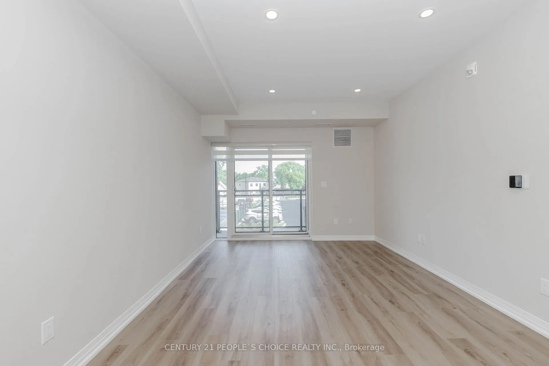 50 HERRICK Avenue #206