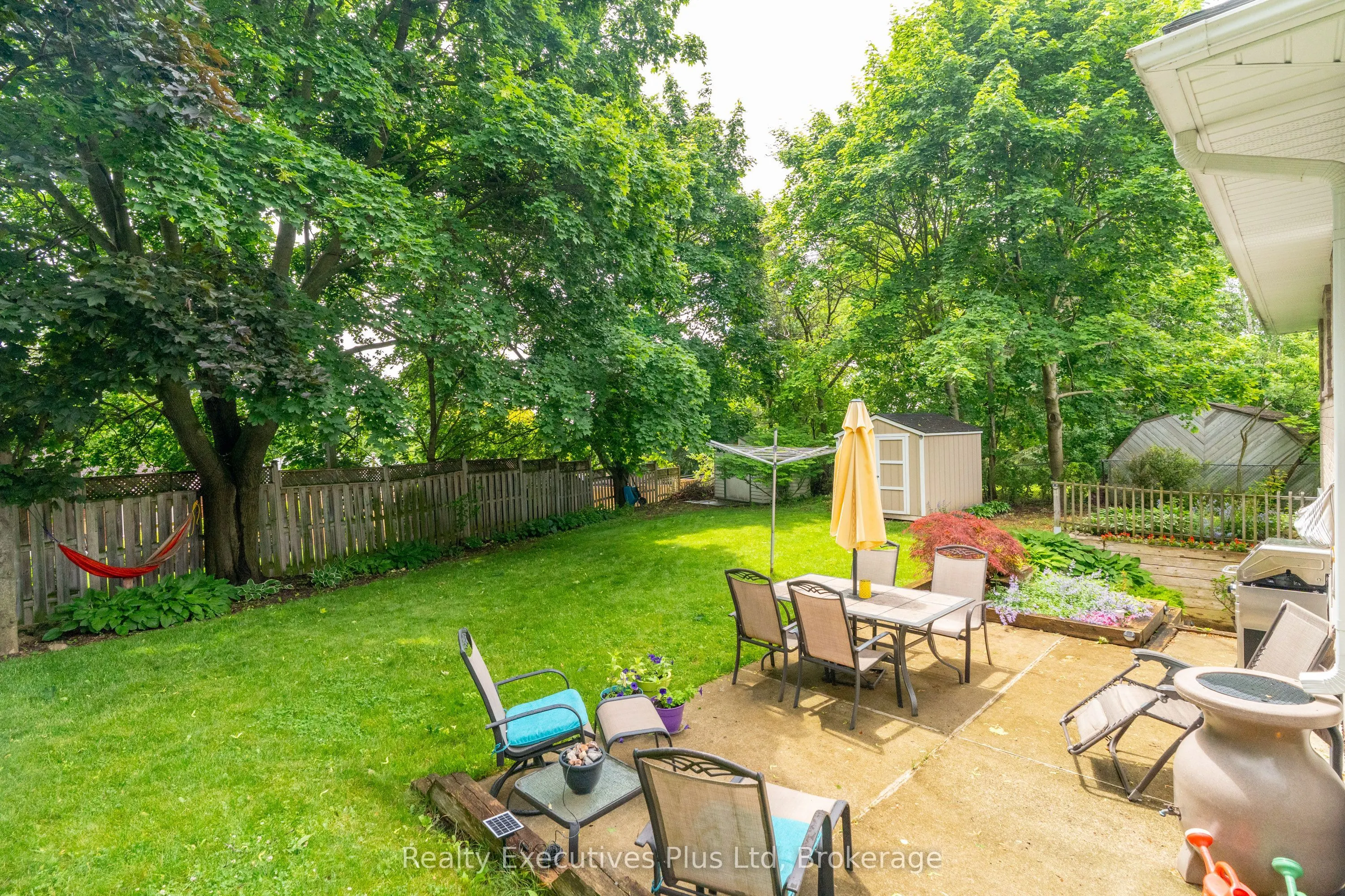 61 Mcilwraith Crescent