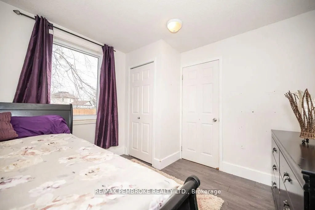 590 Boundary Road