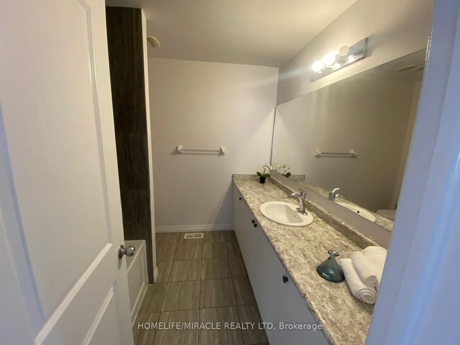 135 Hardcastle Drive, #46