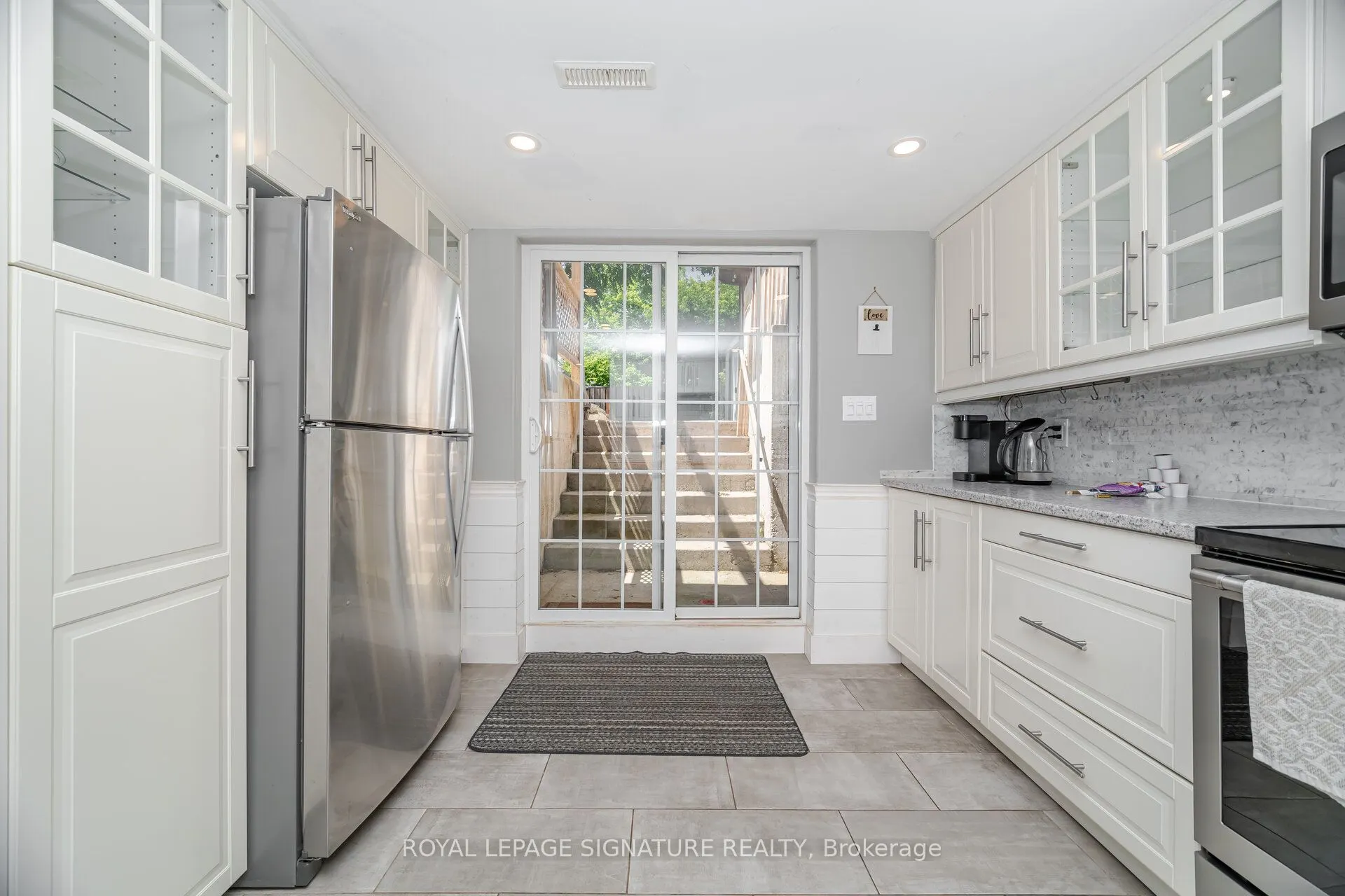 77 Fairview Road