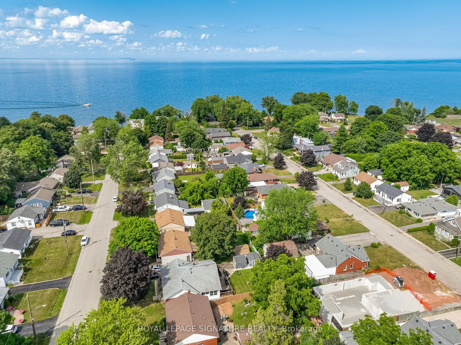 77 Fairview Road