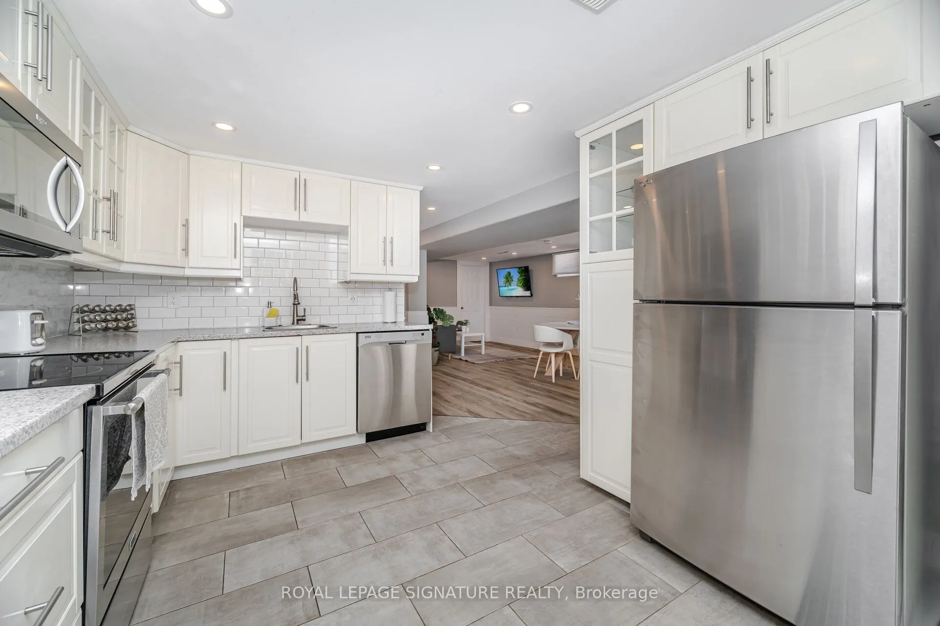 77 Fairview Road