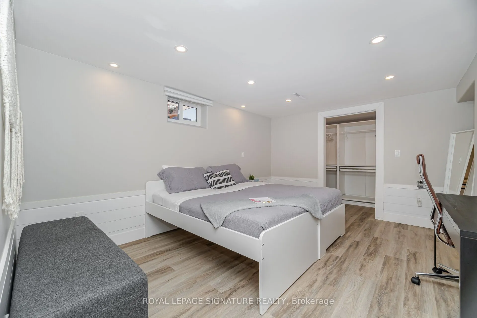 77 Fairview Road