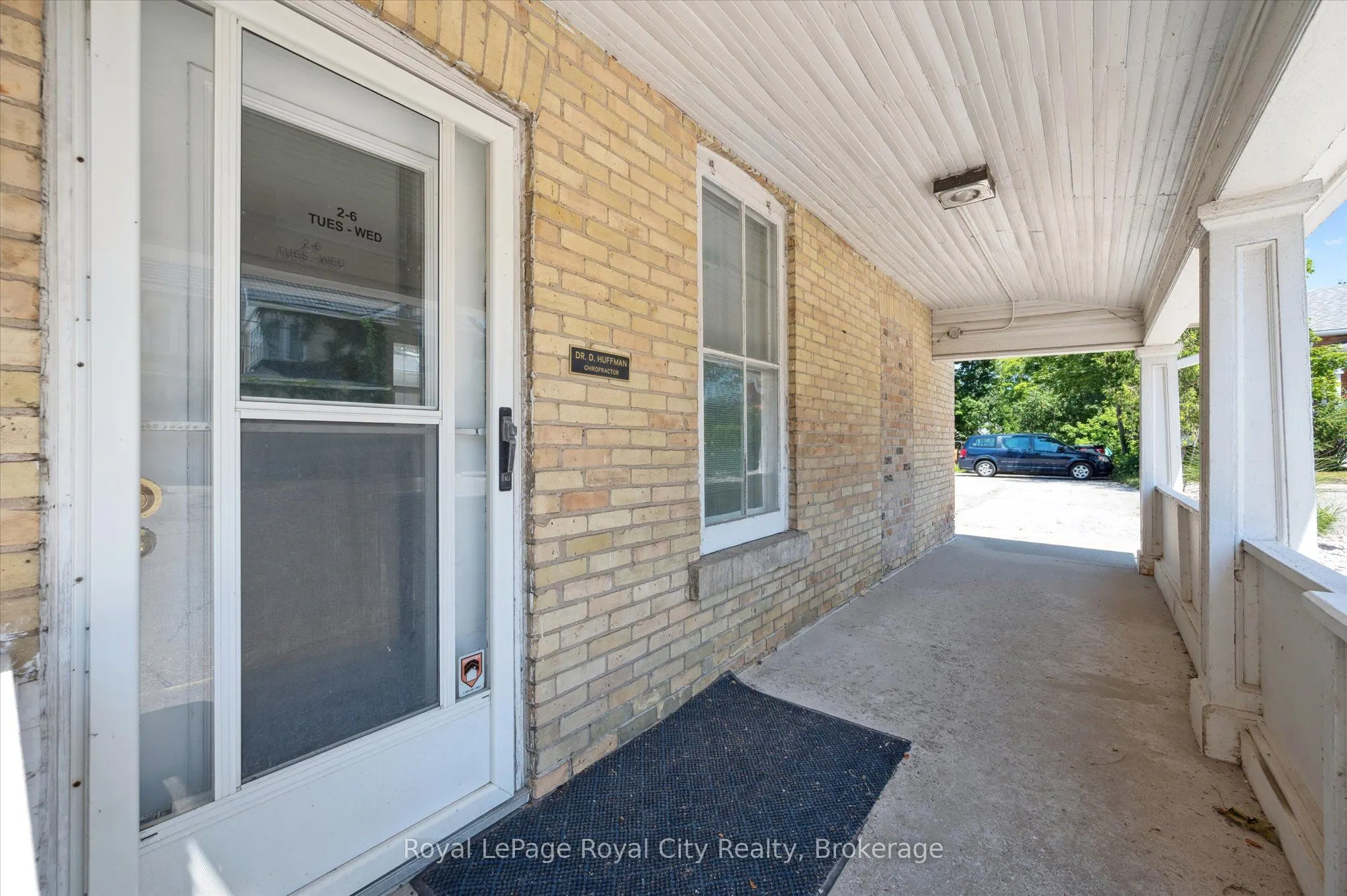 363 Woolwich Street