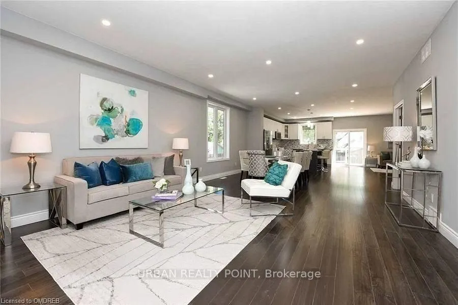 165 St Andrews Street W