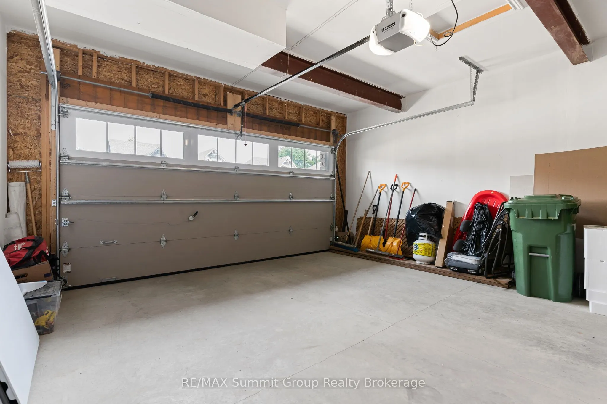 125 Mullin Street