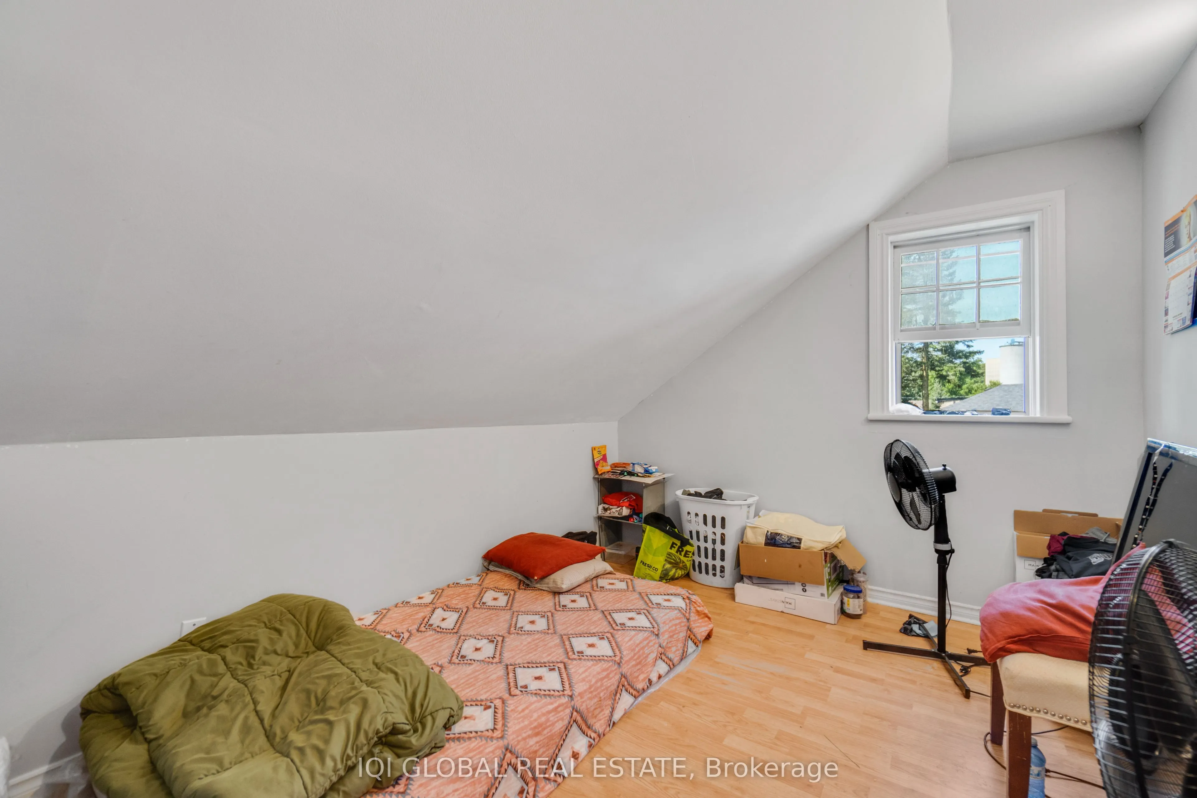 242 Queenston Road