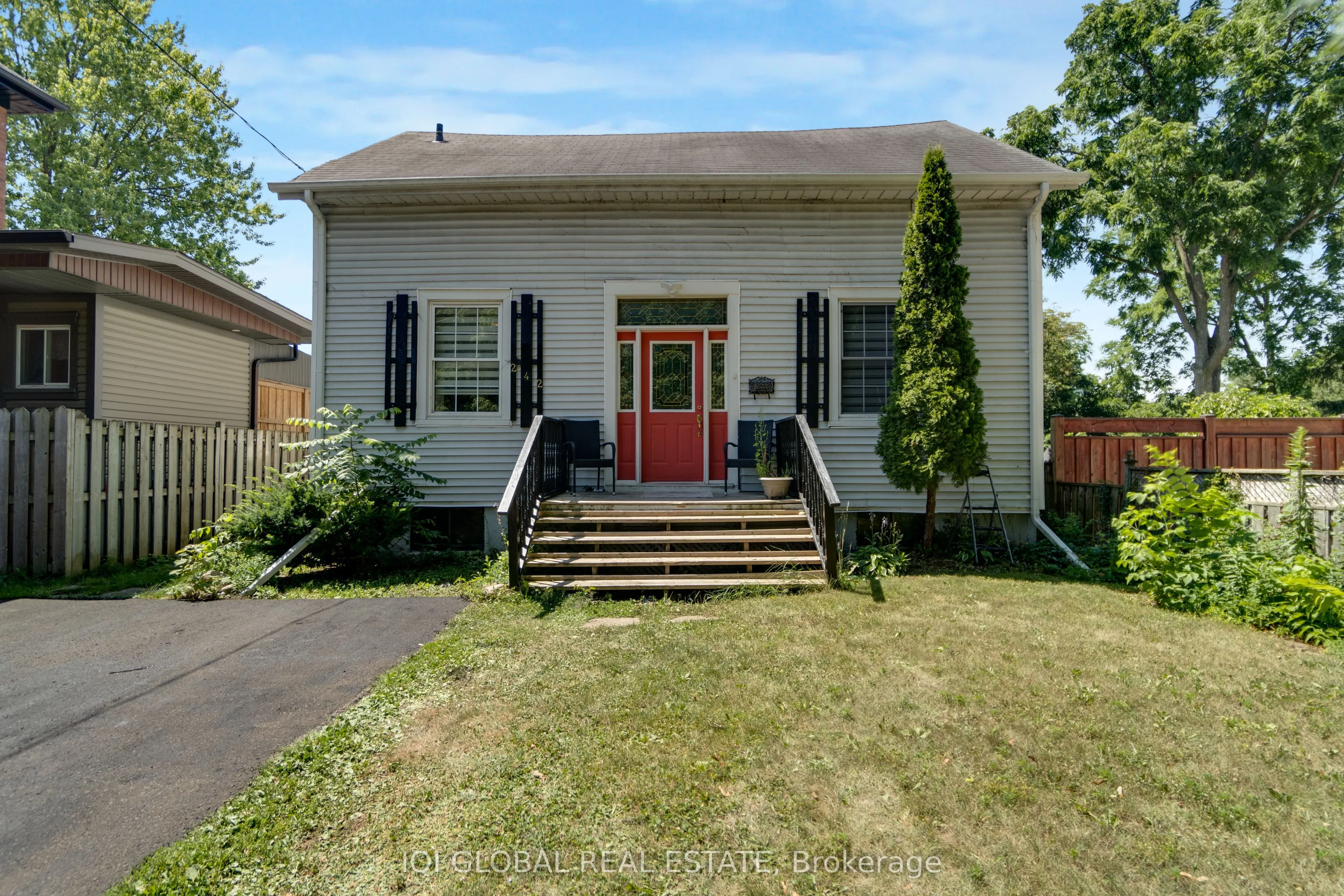 242 Queenston Road