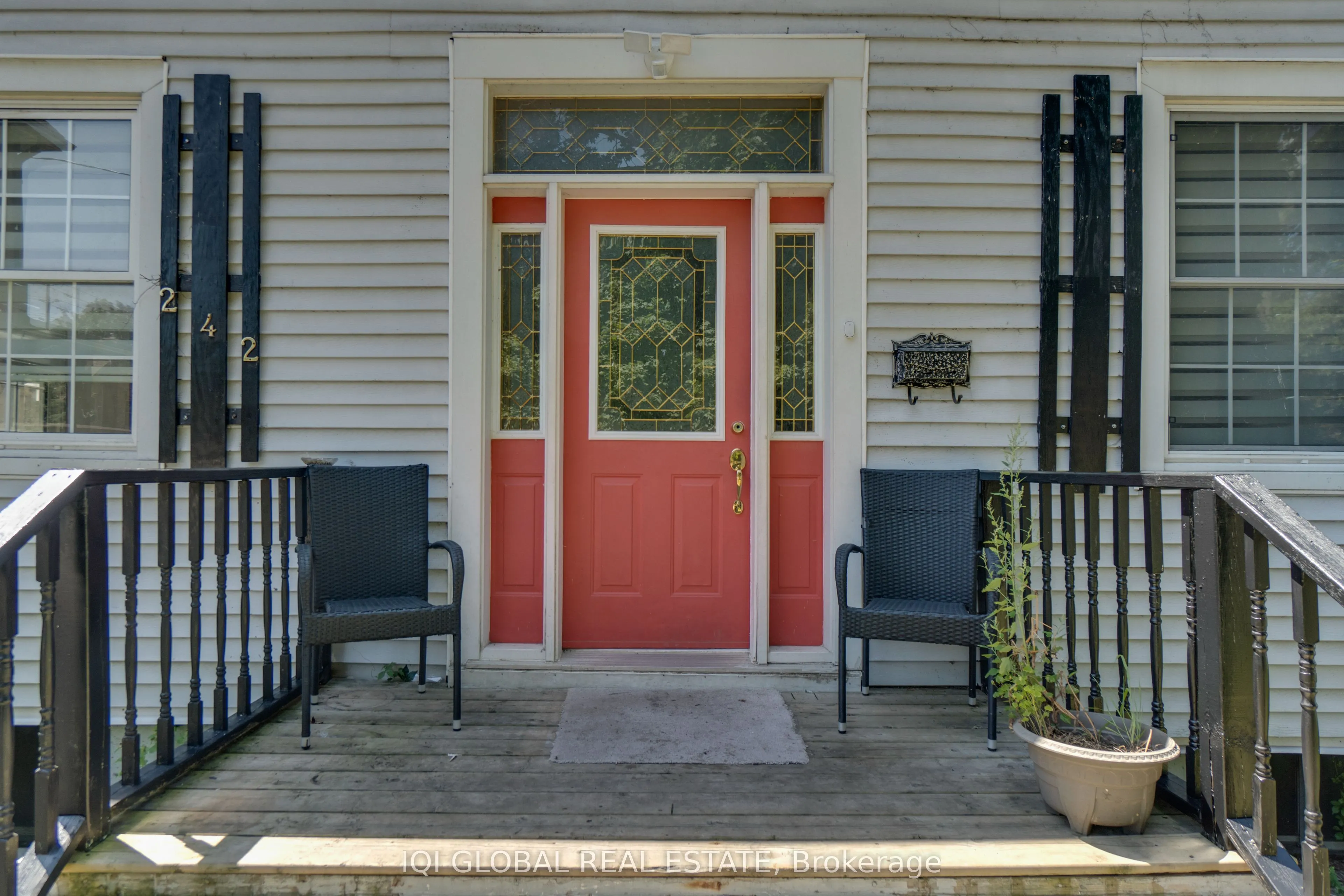 242 Queenston Road