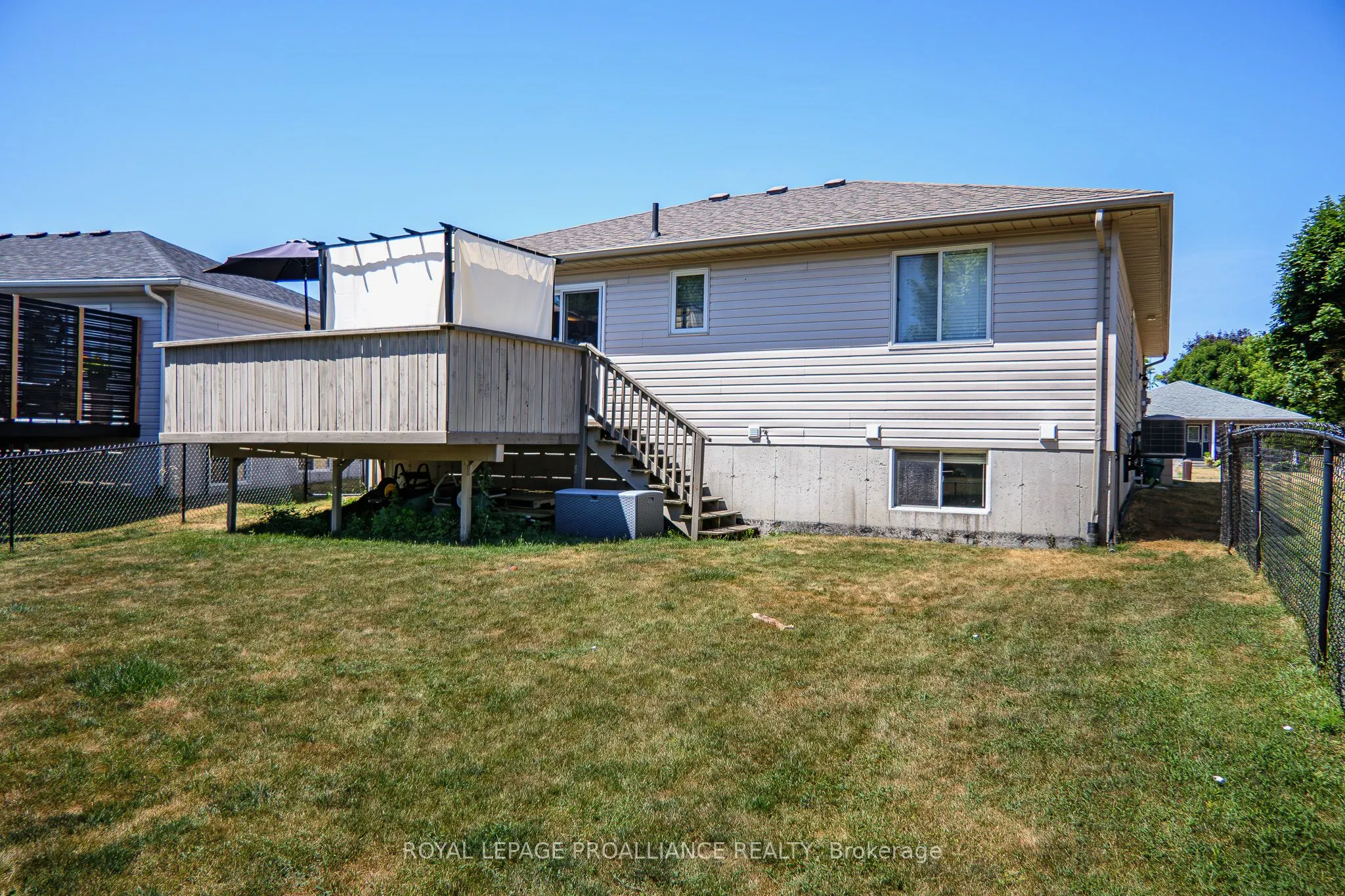 17 Stonegate Crescent