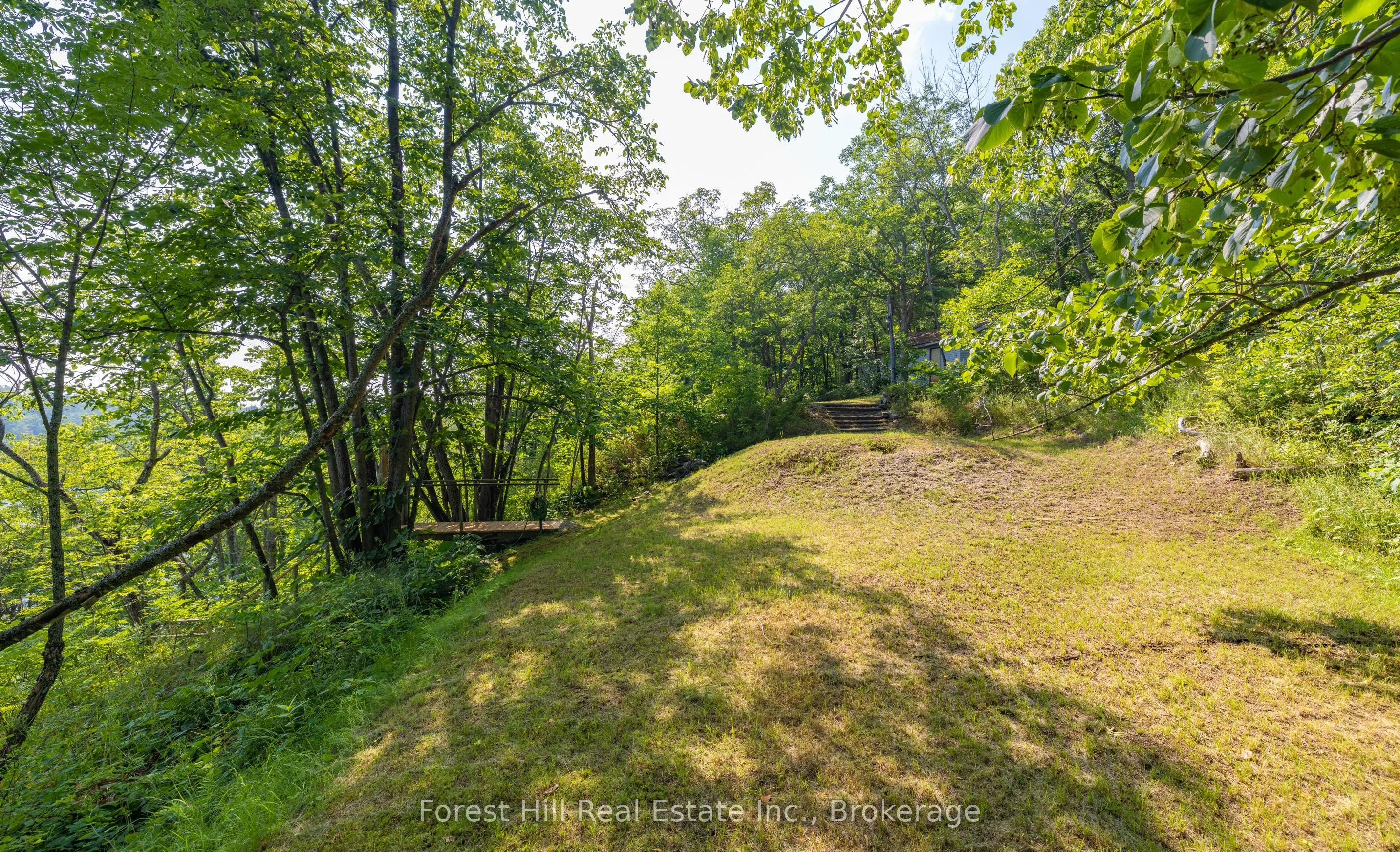 959 HARRISON Trail