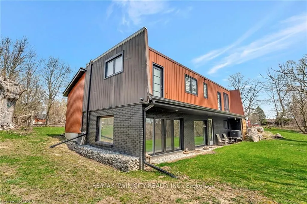1 Old Onondaga Road W