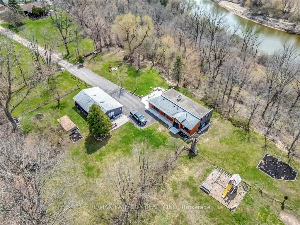 1 Old Onondaga Road W
