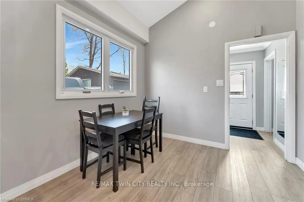 1 Old Onondaga Road W