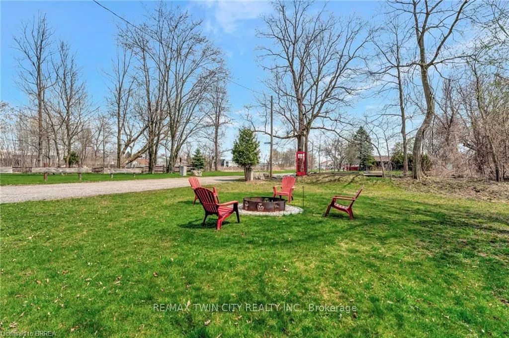 1 Old Onondaga Road W