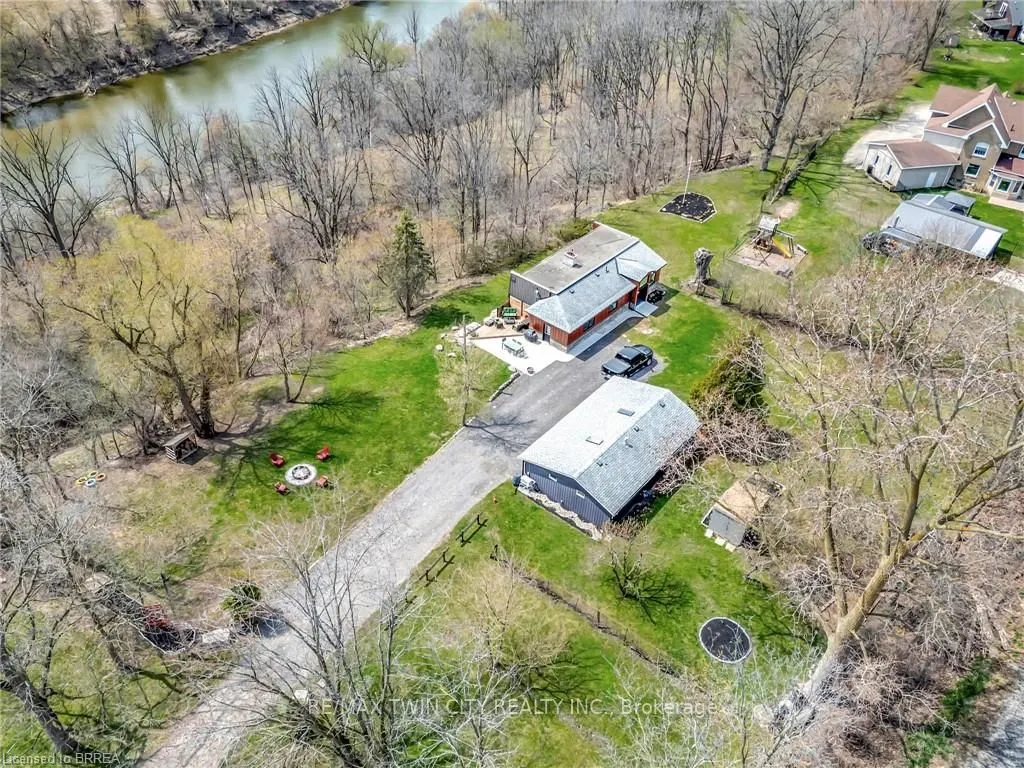 1 Old Onondaga Road W