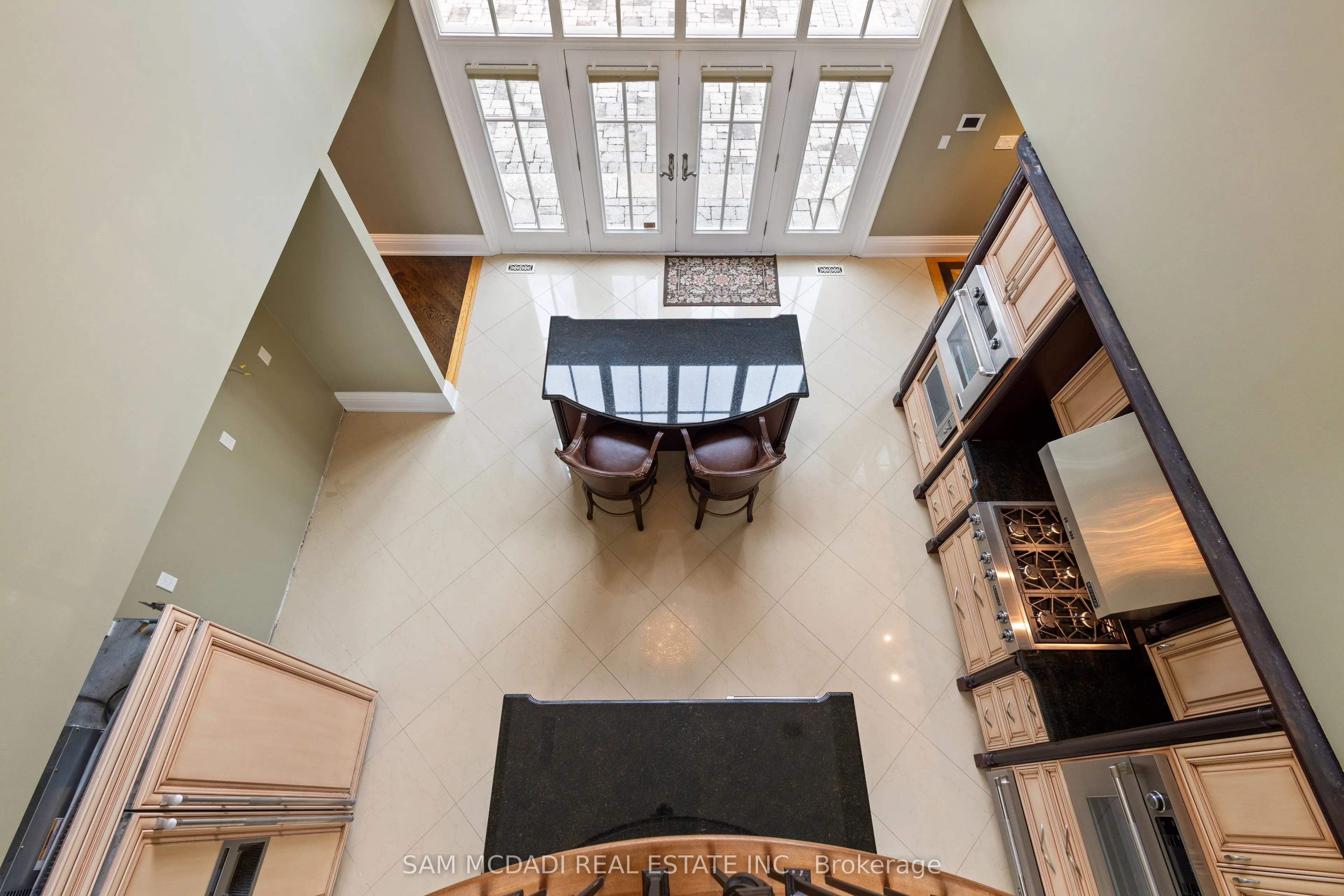 839 Lakeshore Road