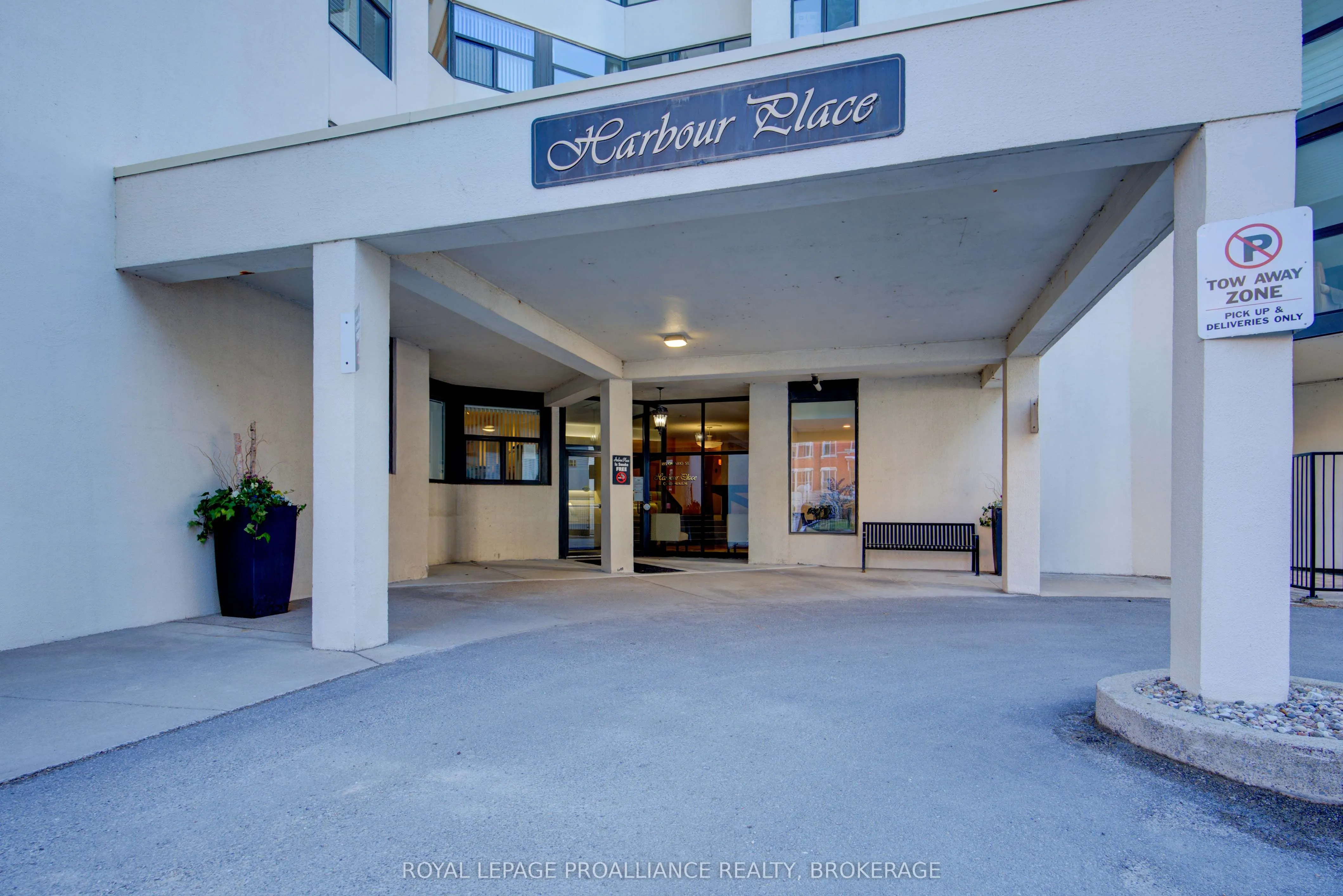 185 Ontario Street, #602