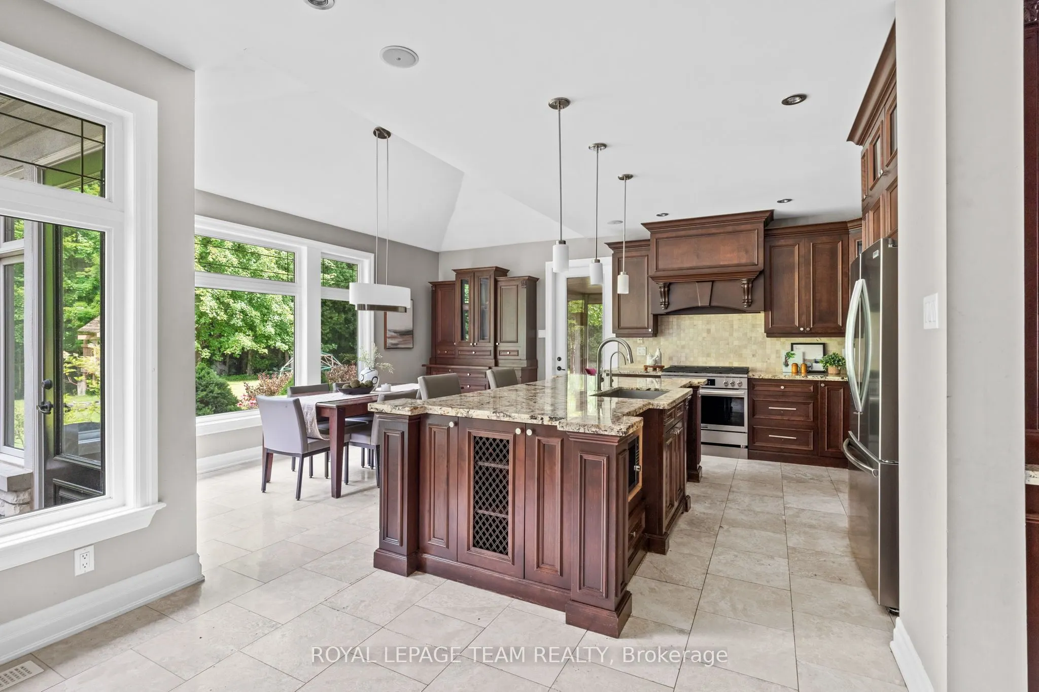 5811 Longhearth Way