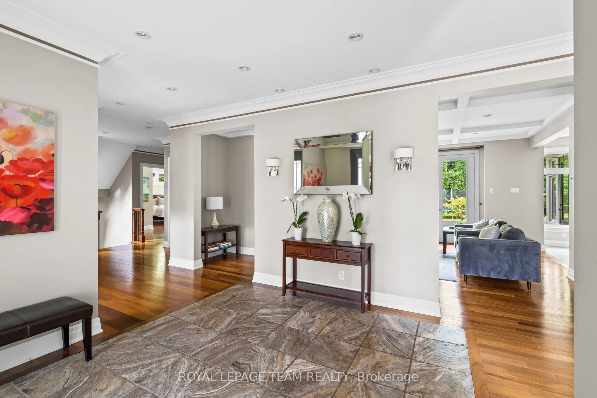 5811 Longhearth Way