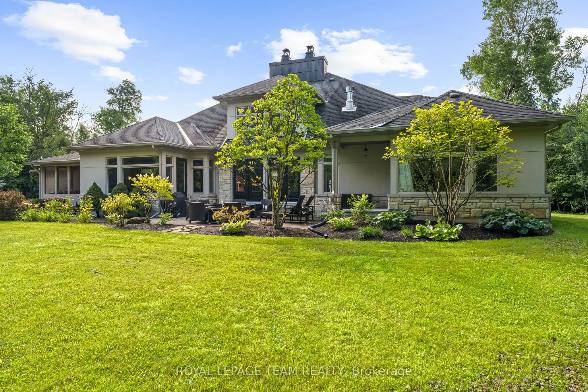 5811 Longhearth Way