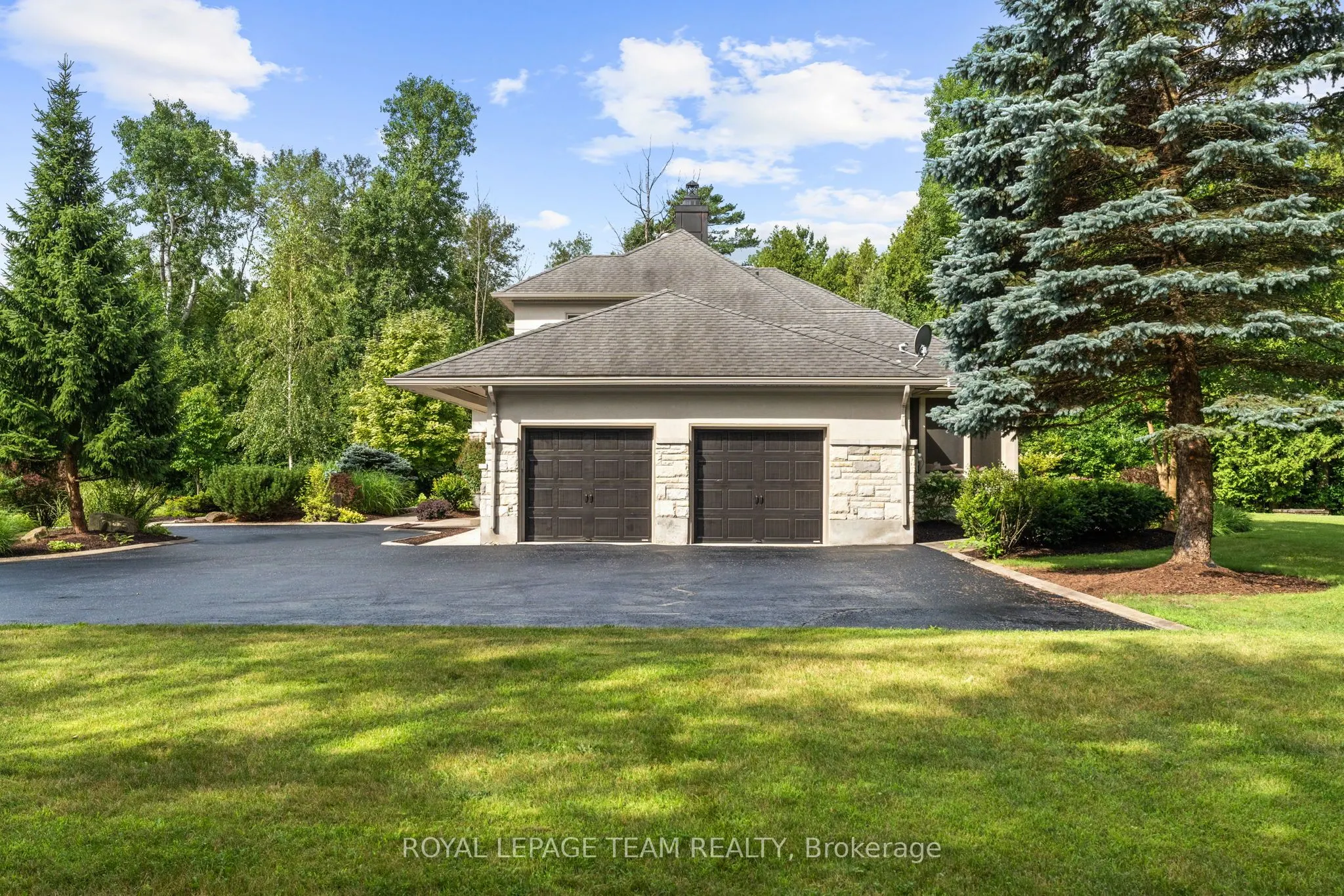 5811 Longhearth Way