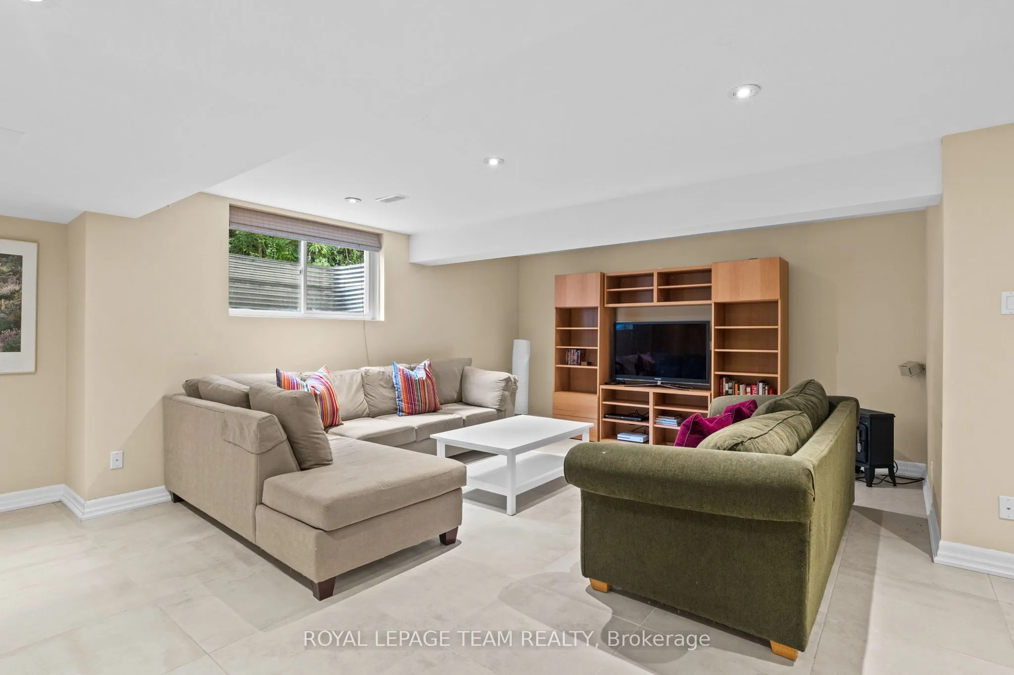 5811 Longhearth Way