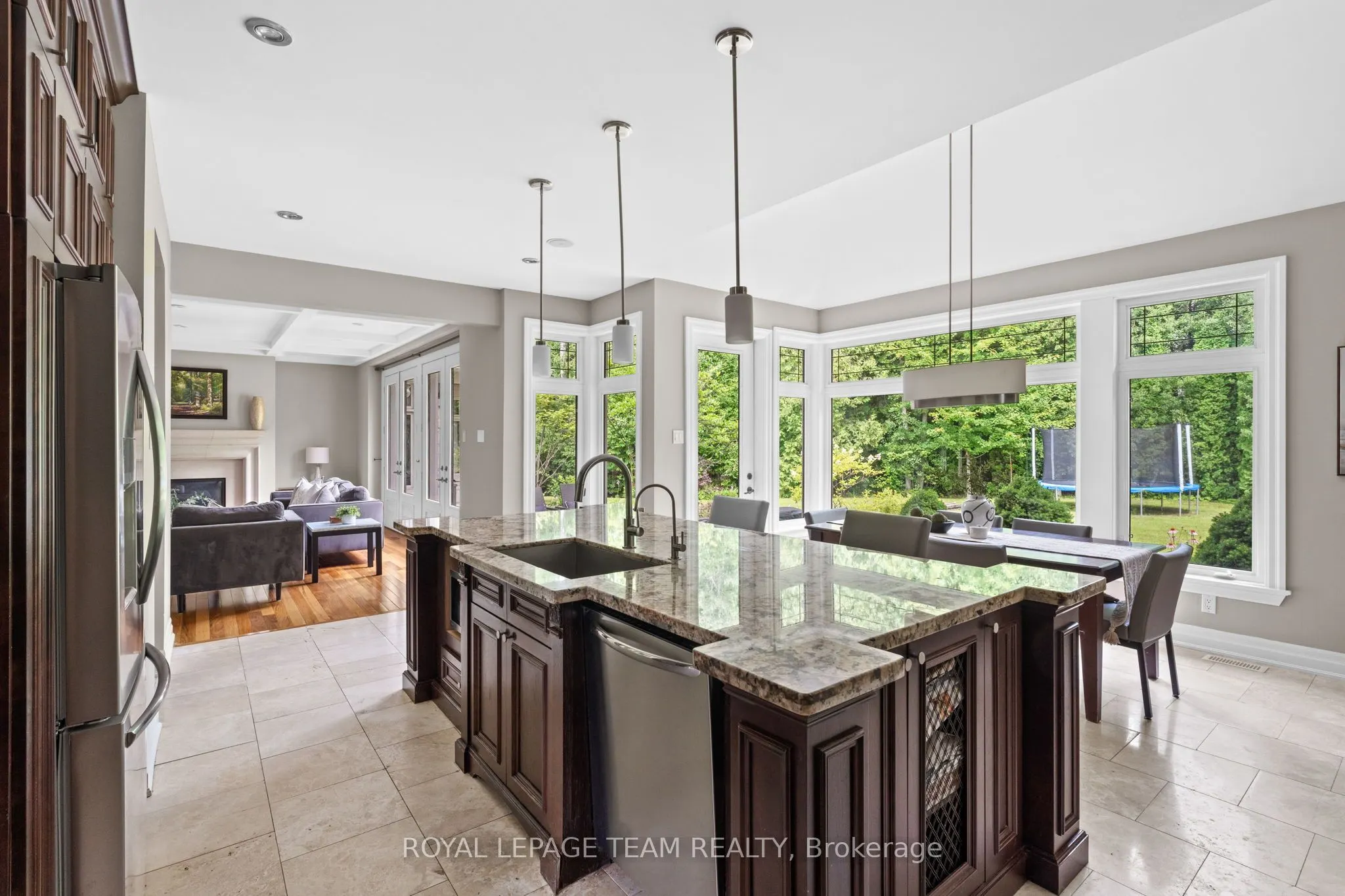 5811 Longhearth Way