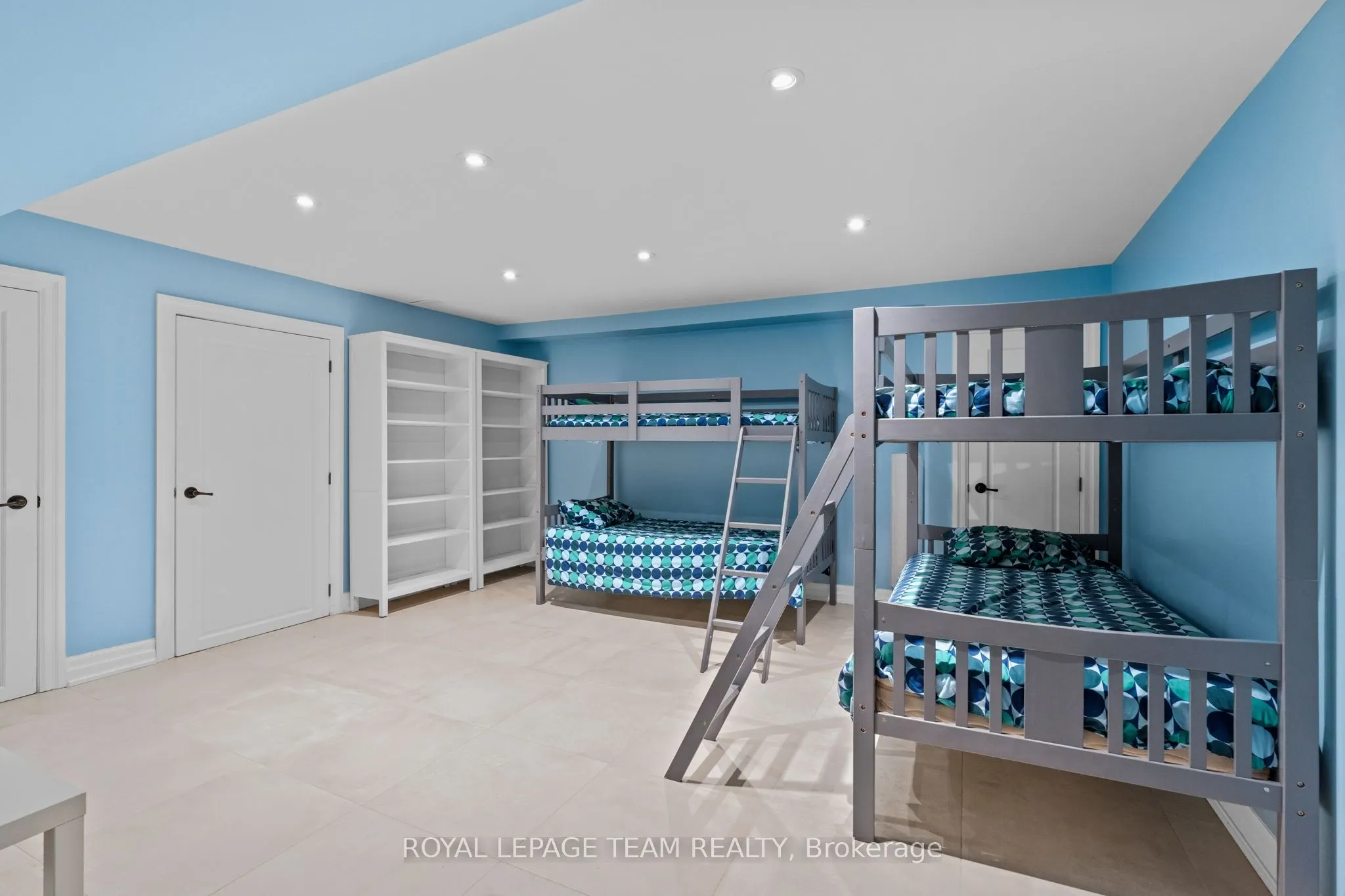 5811 Longhearth Way