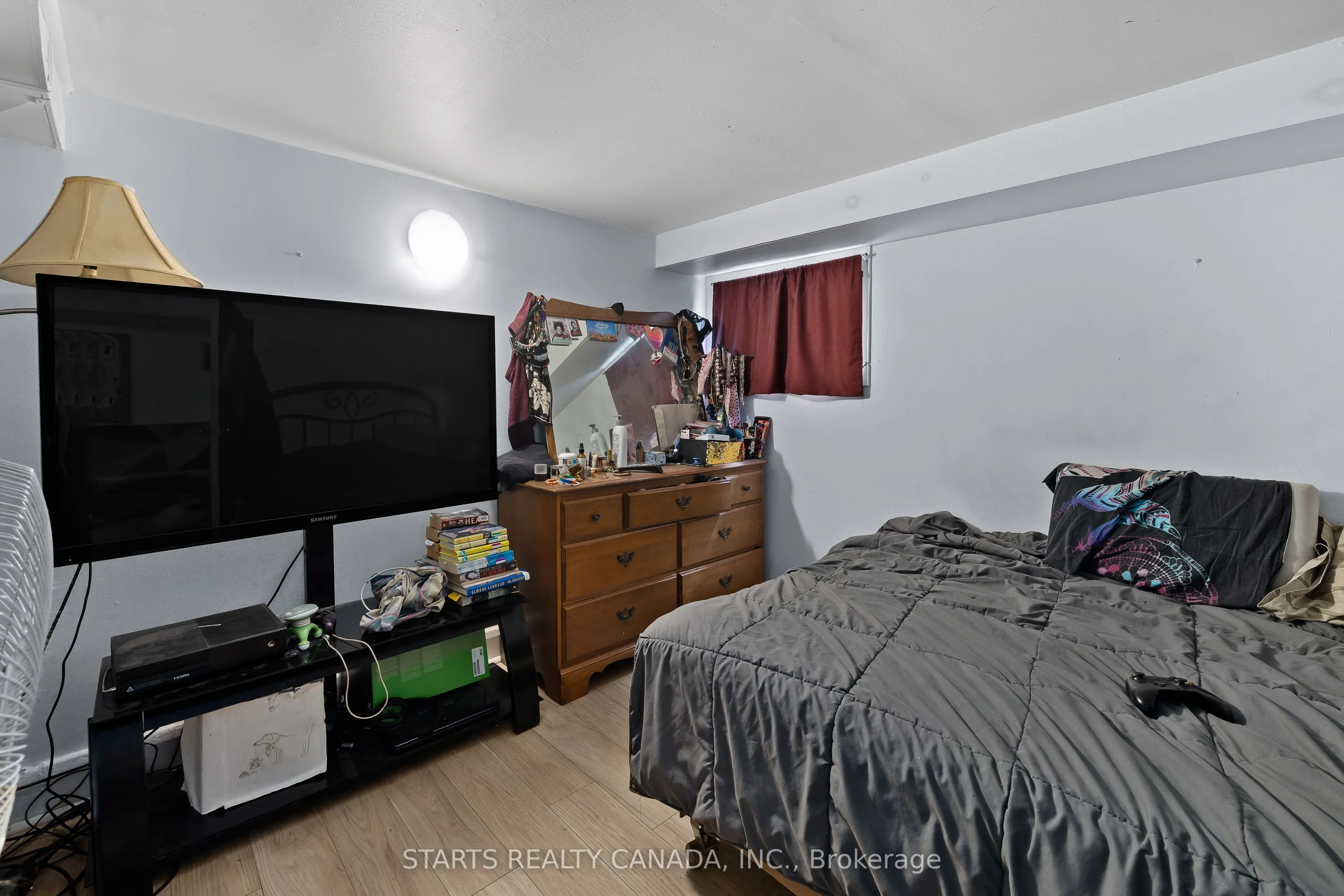420 Macdonnell Street