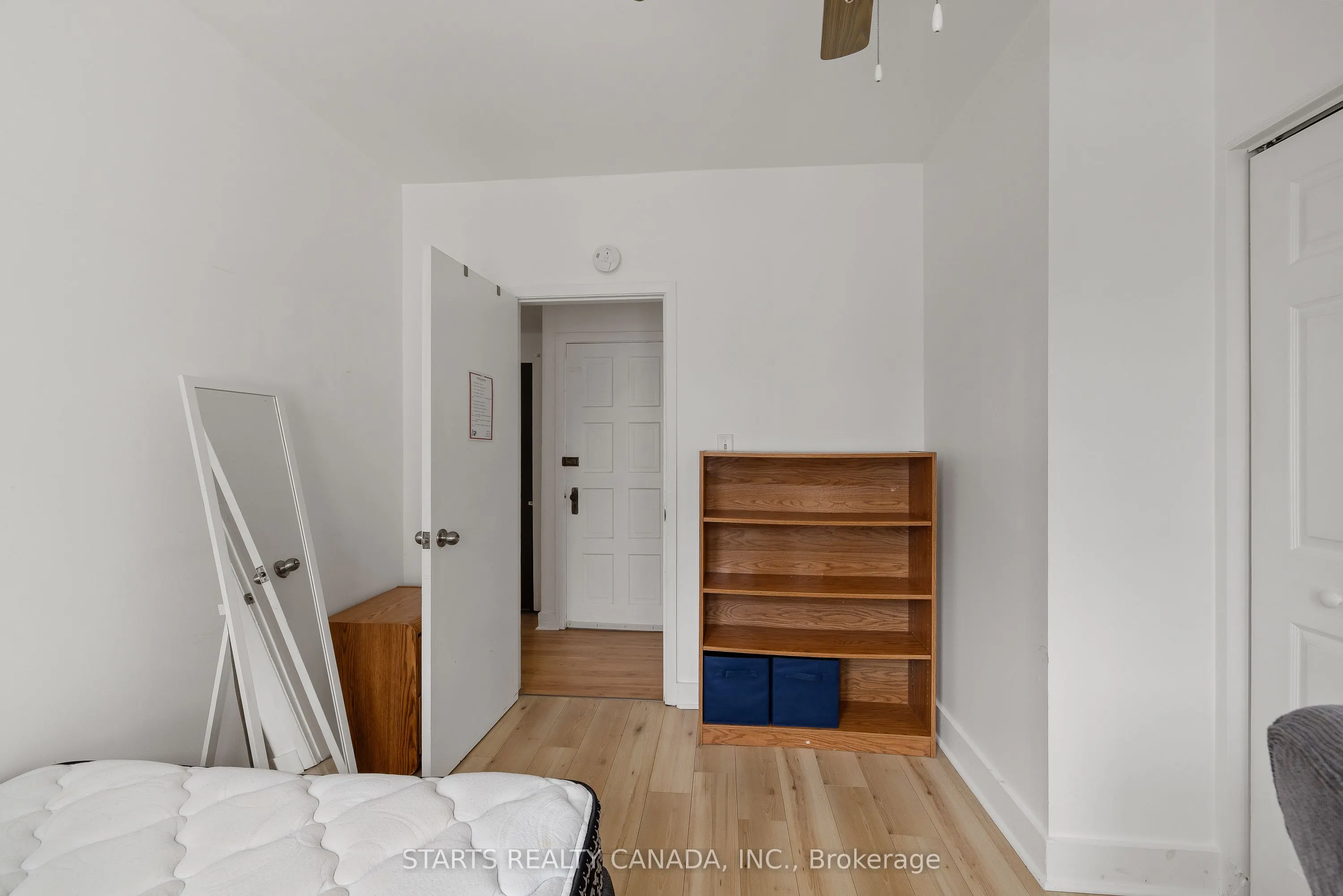 420 Macdonnell Street