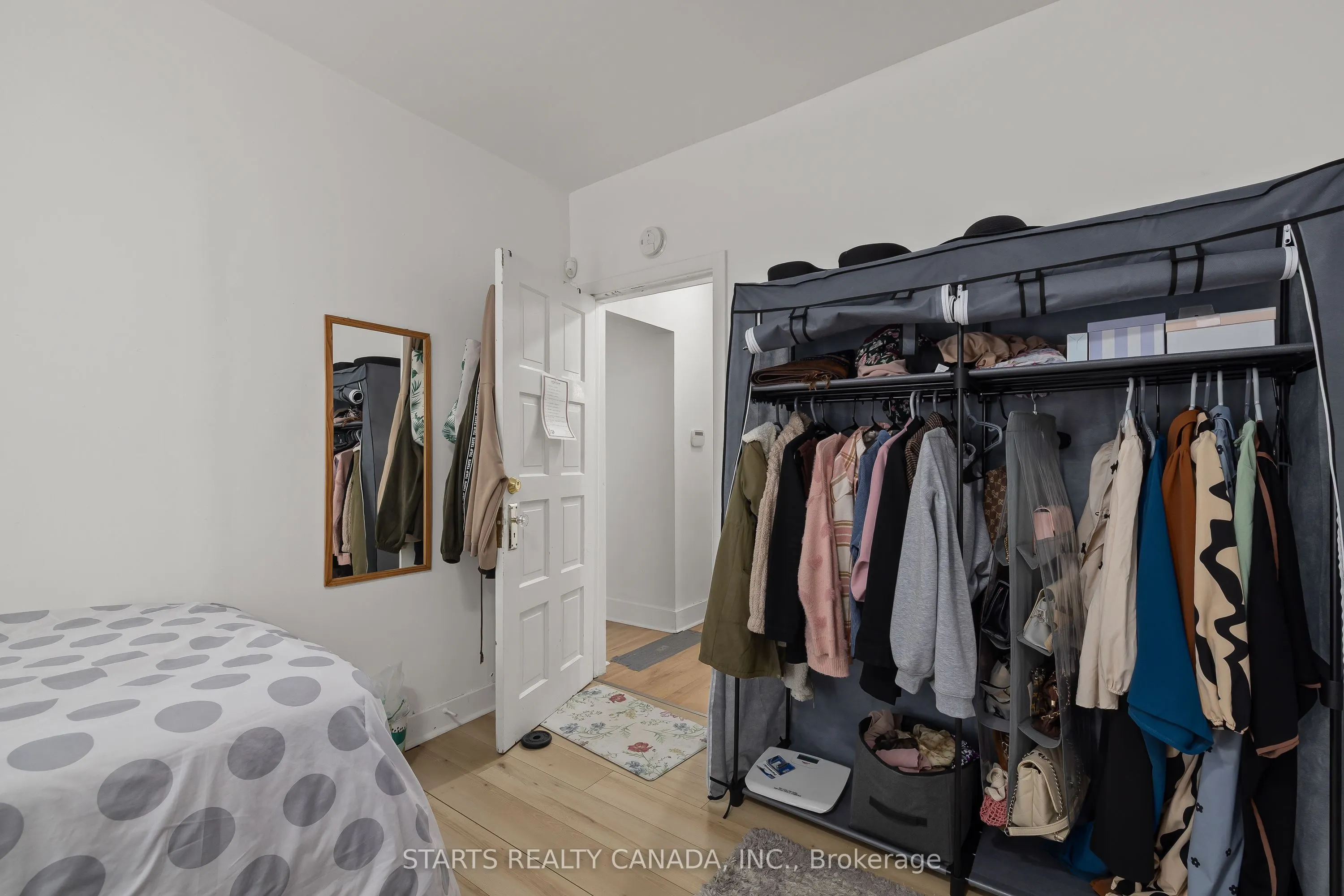 420 Macdonnell Street
