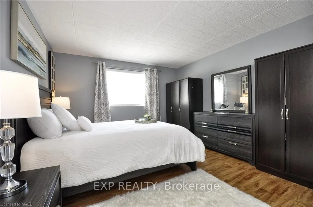 71 Vanier Drive, #205
