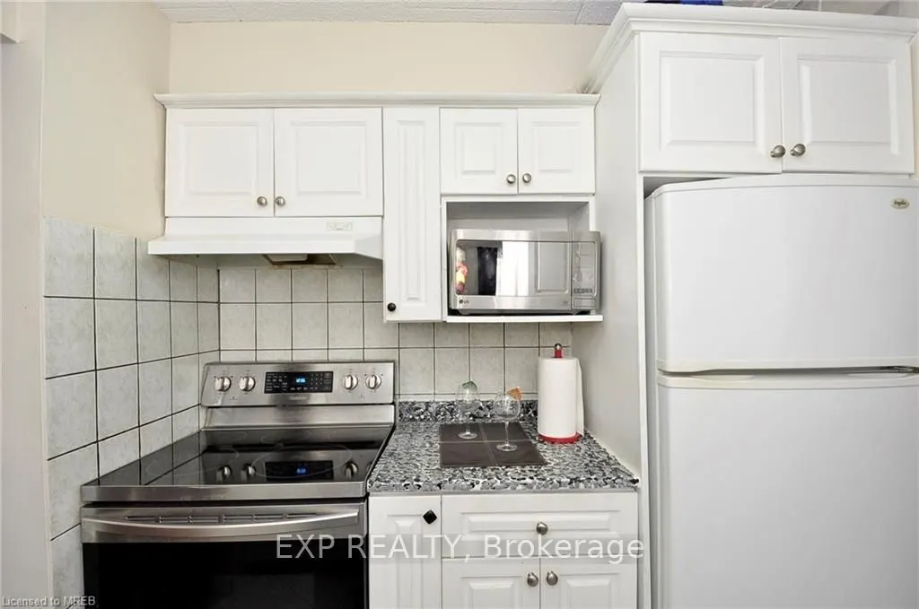 71 Vanier Drive, #205