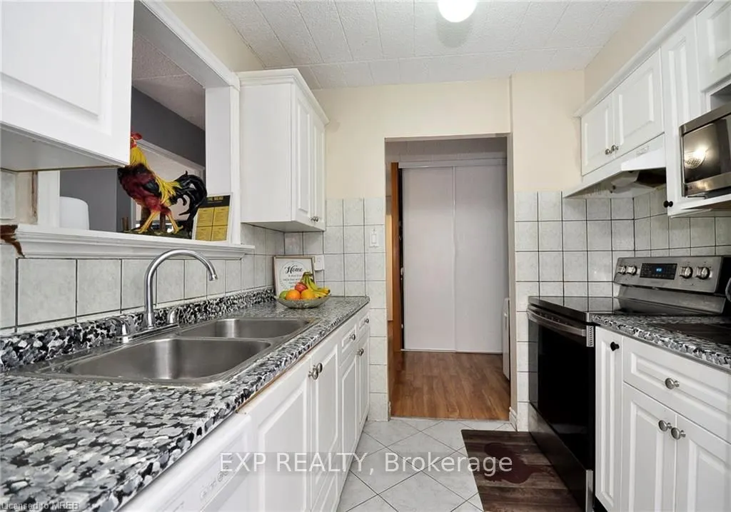 71 Vanier Drive, #205