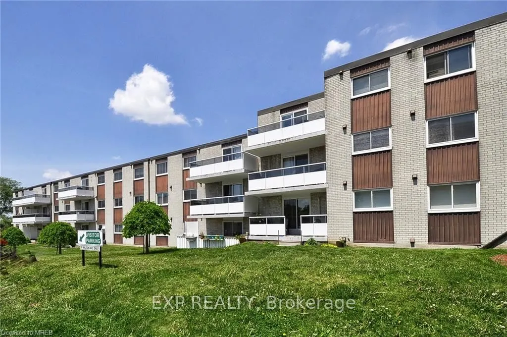 71 Vanier Drive, #205