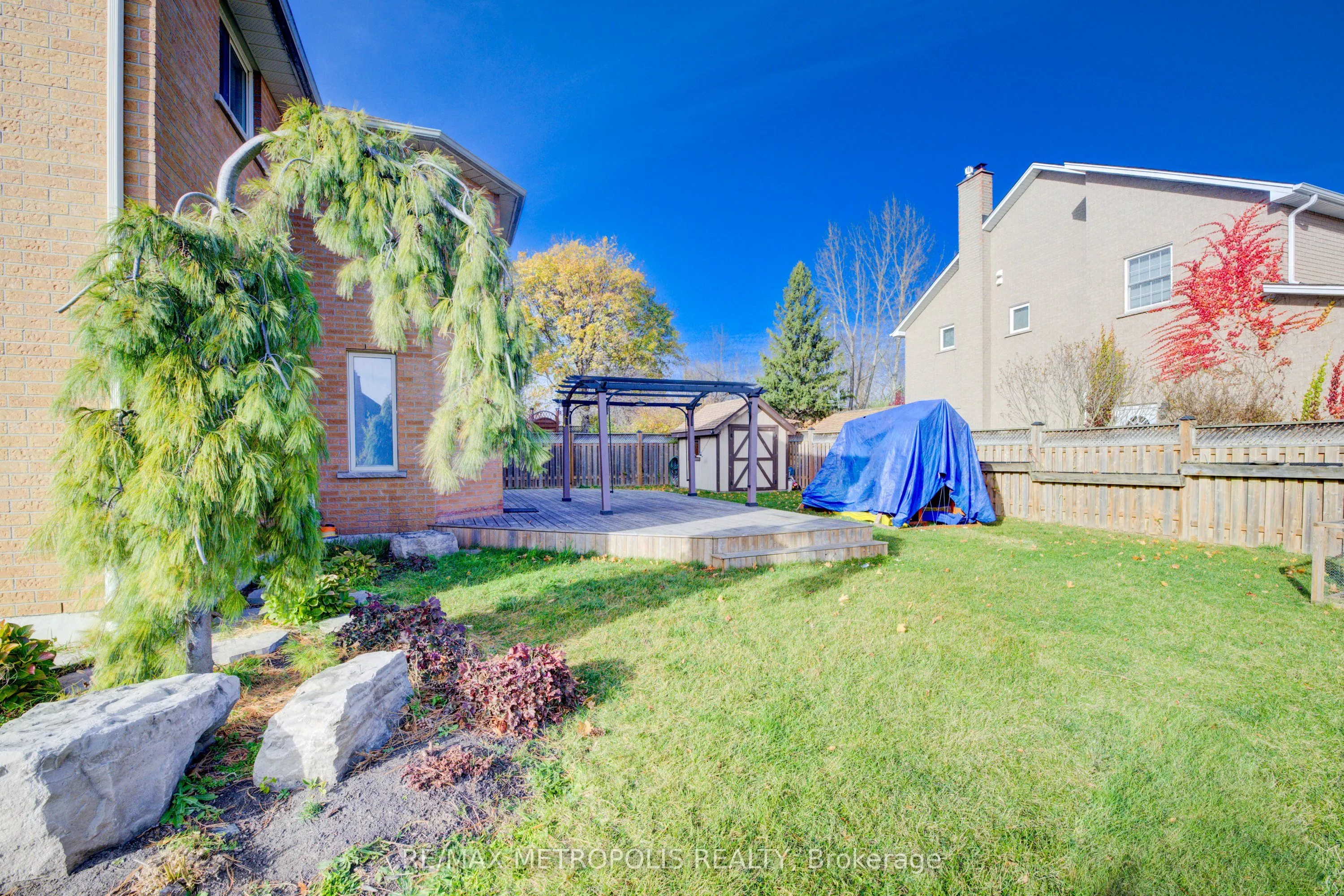 145 Cowan Boulevard