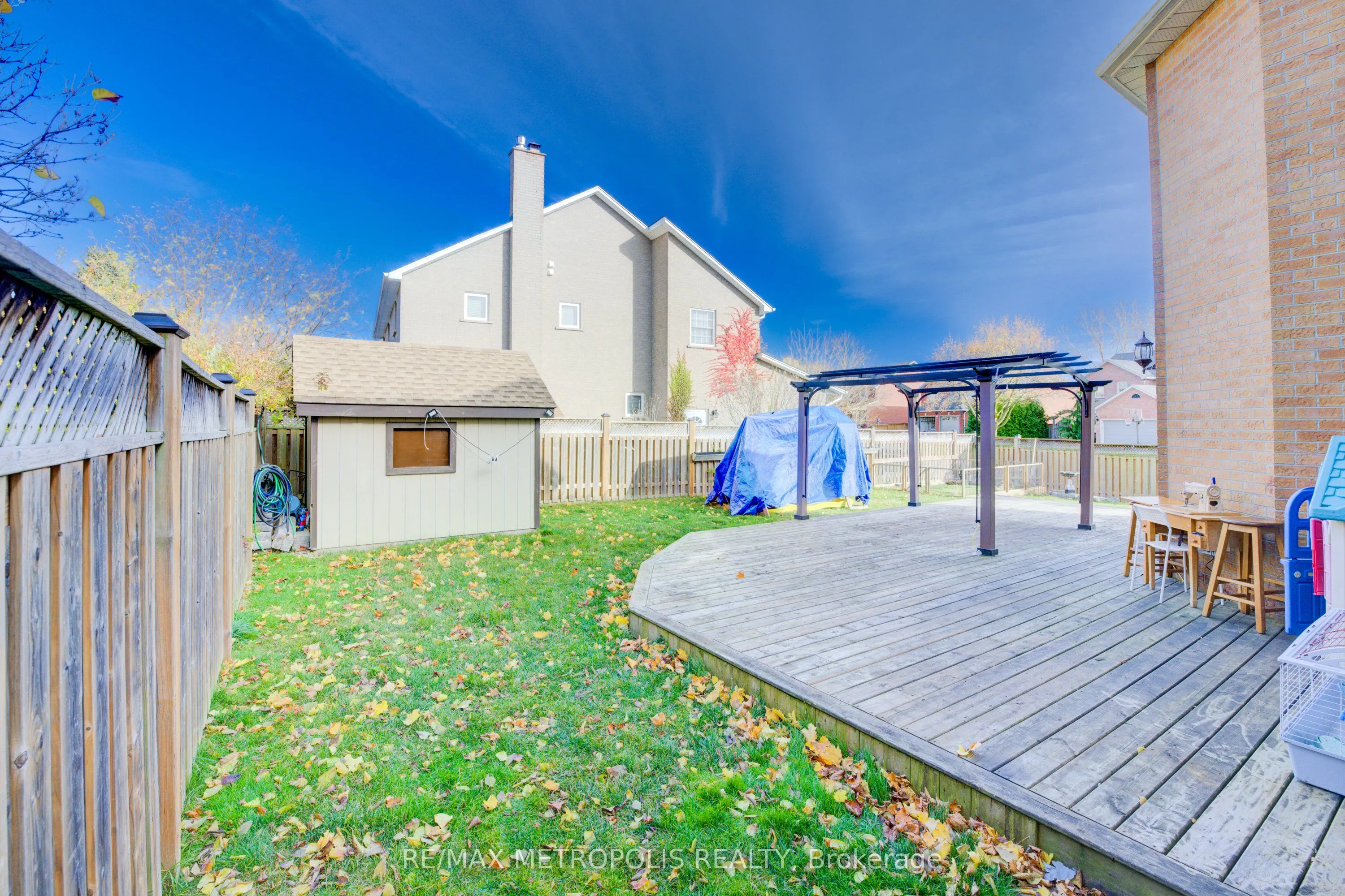 145 Cowan Boulevard
