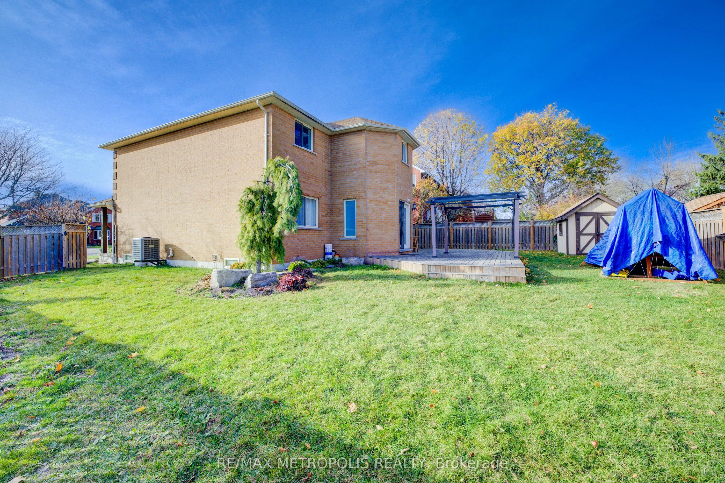 145 Cowan Boulevard