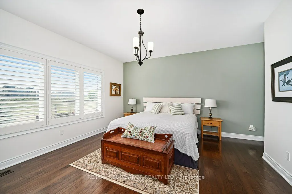 122 Southcrest Drive