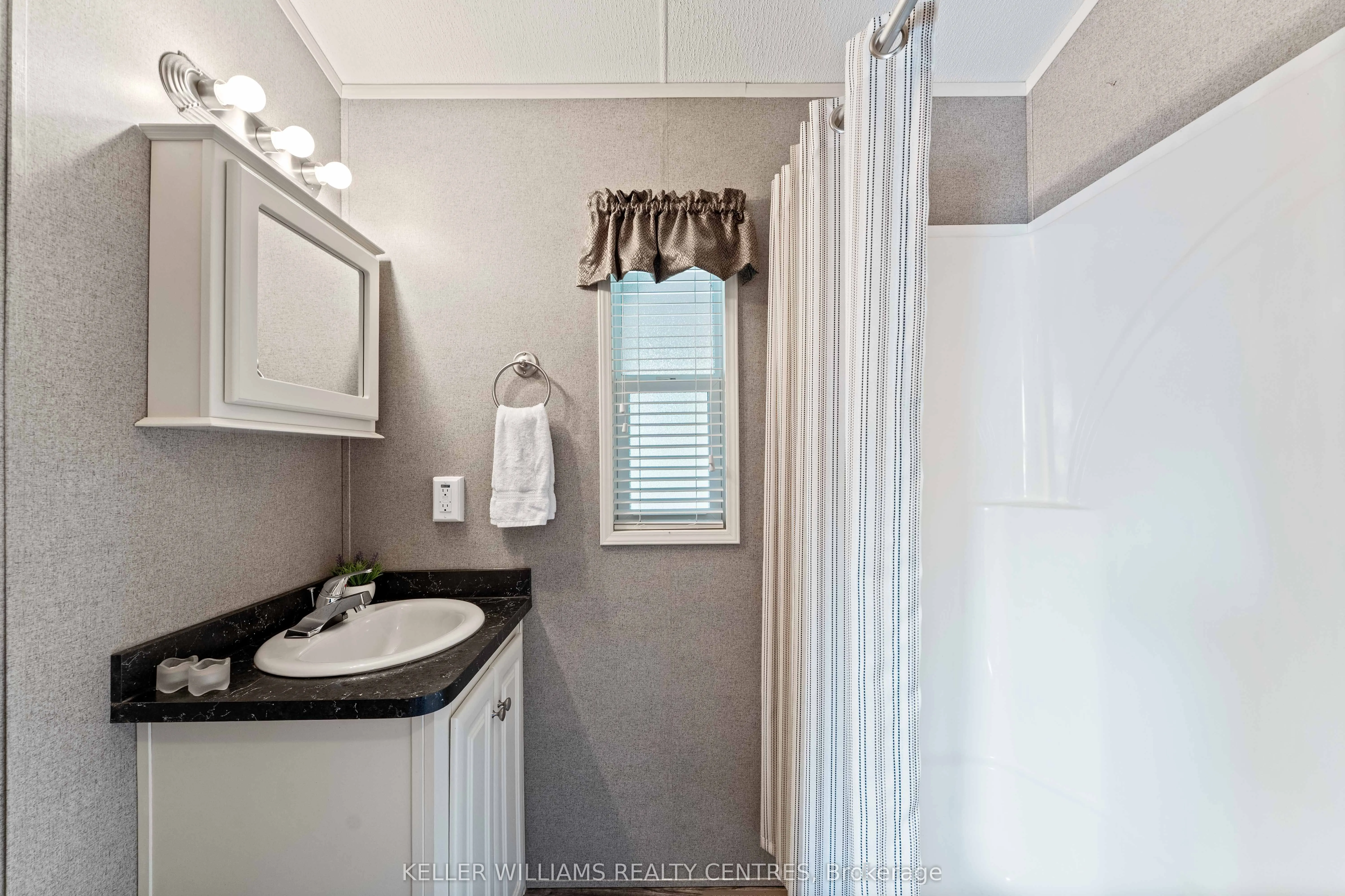 202 Hidden Glen Road, ##37