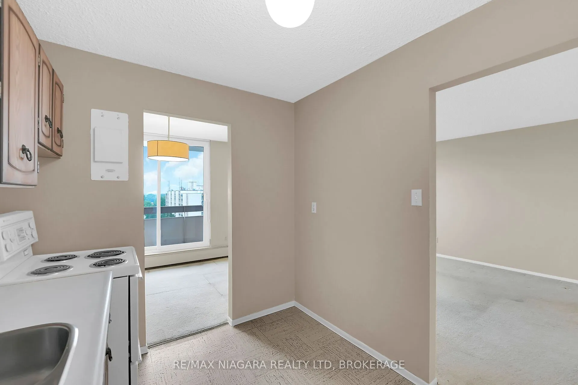 365 Geneva Street, #1003