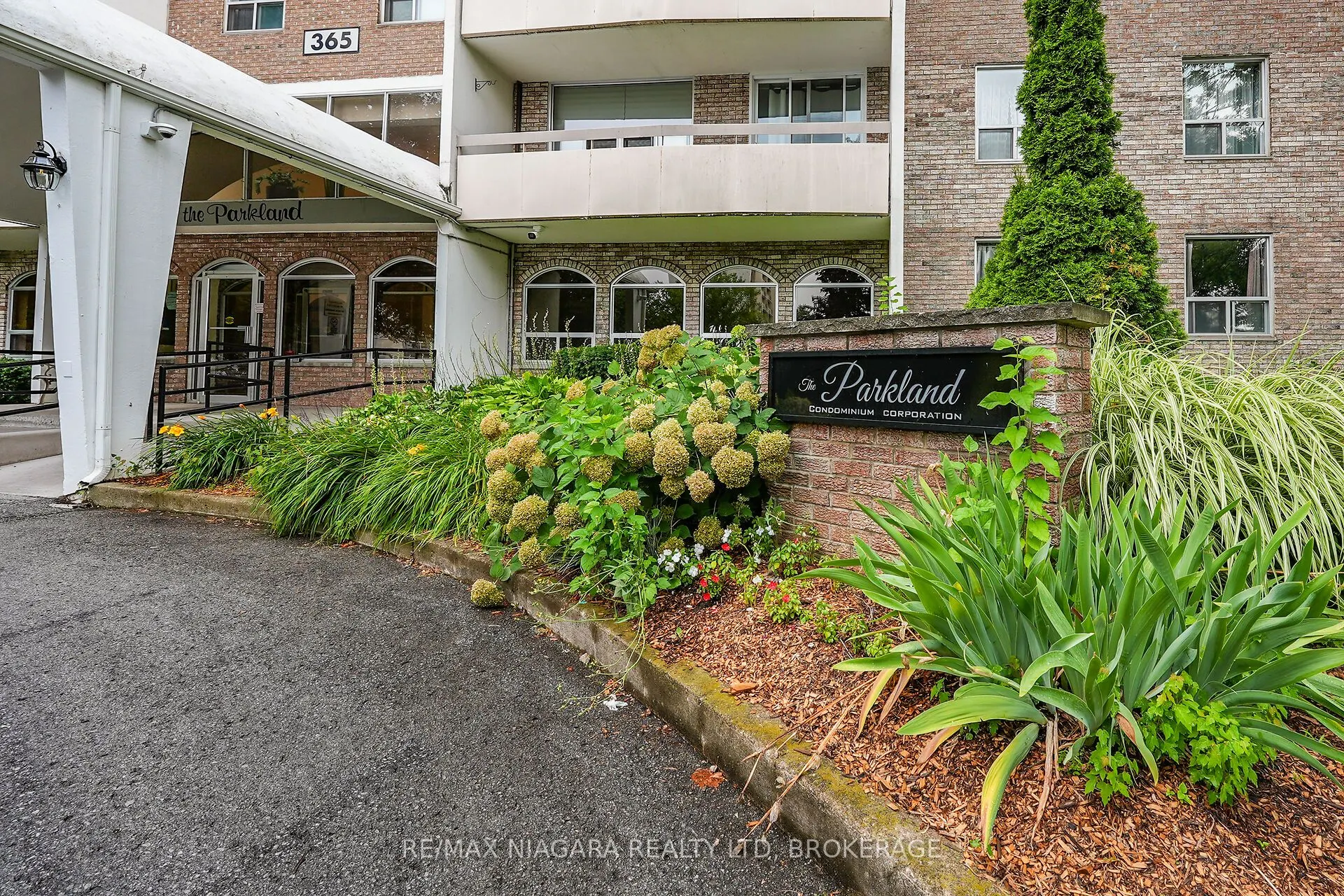 365 Geneva Street, #1003