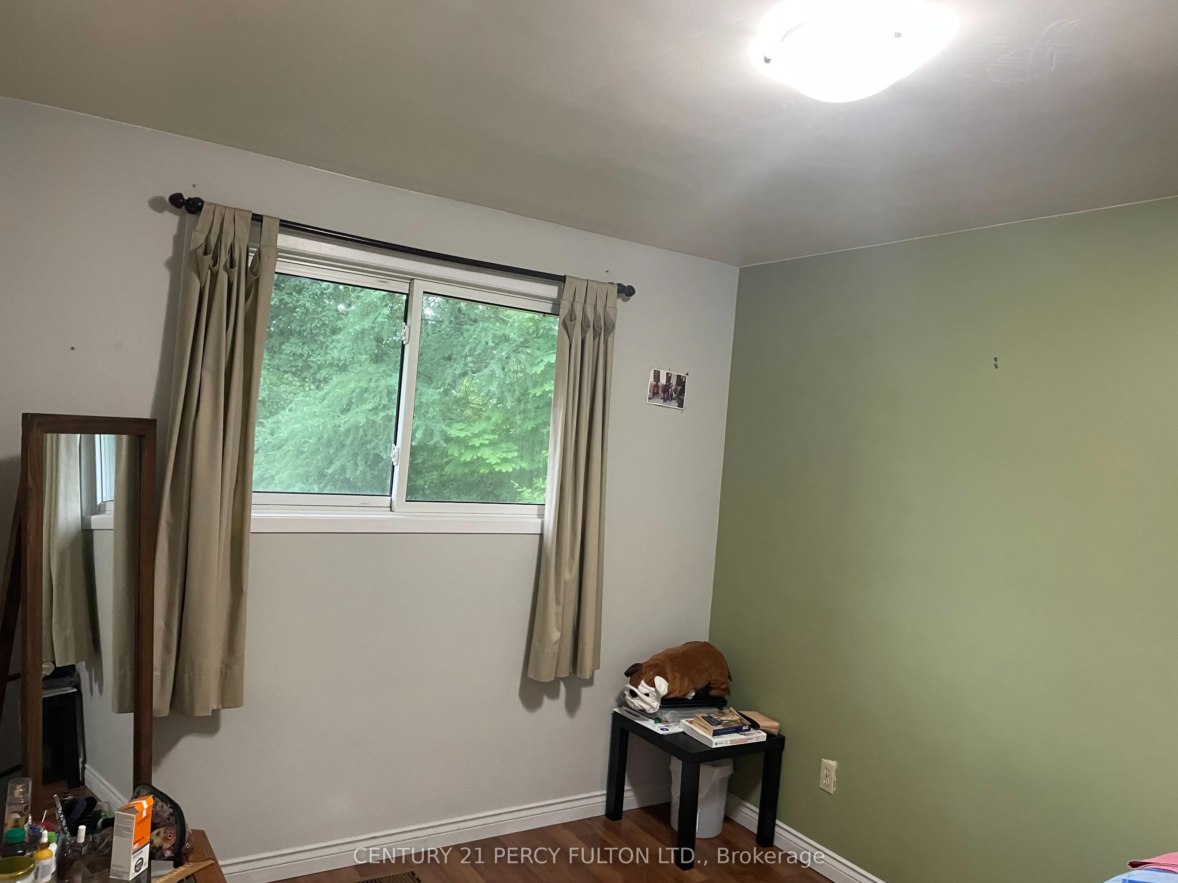 2 Trelawn Parkway E