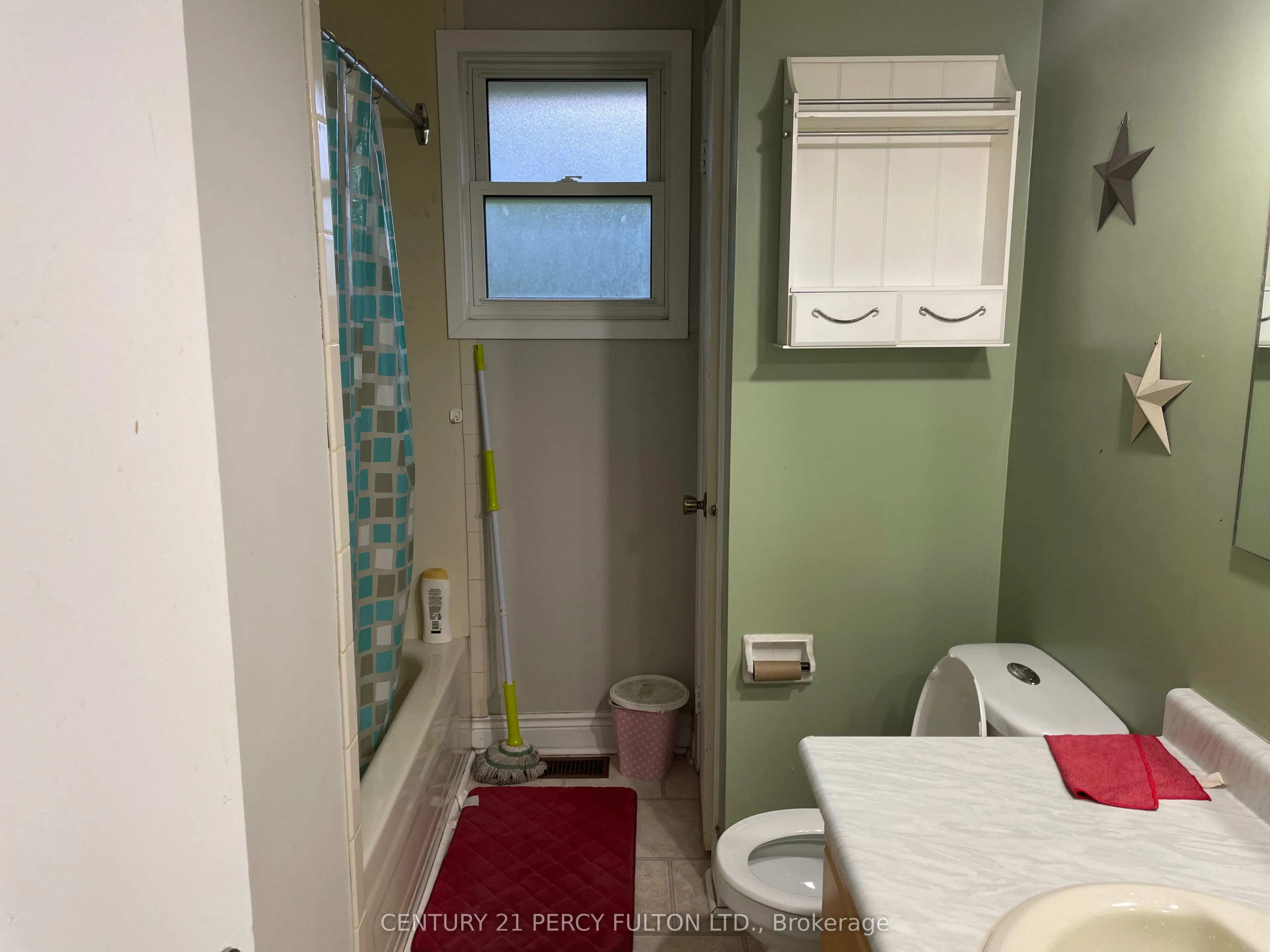 2 Trelawn Parkway E