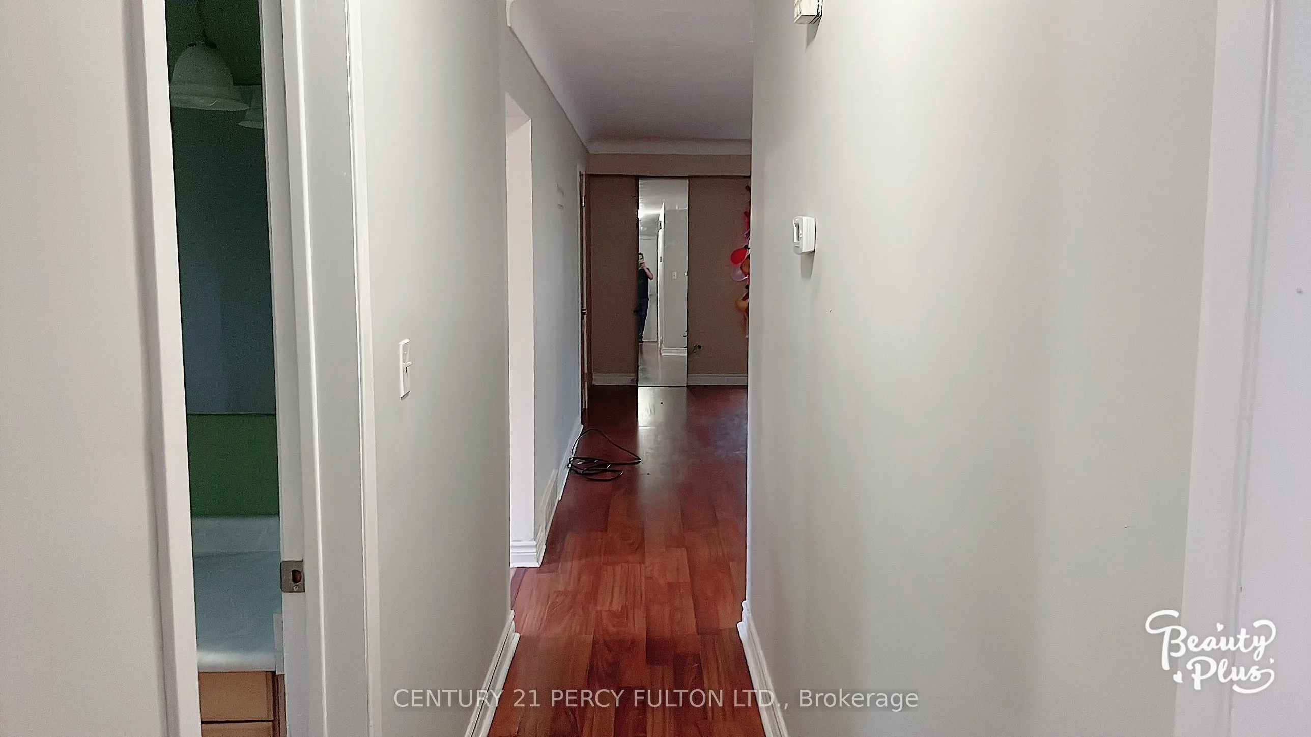 2 Trelawn Parkway E
