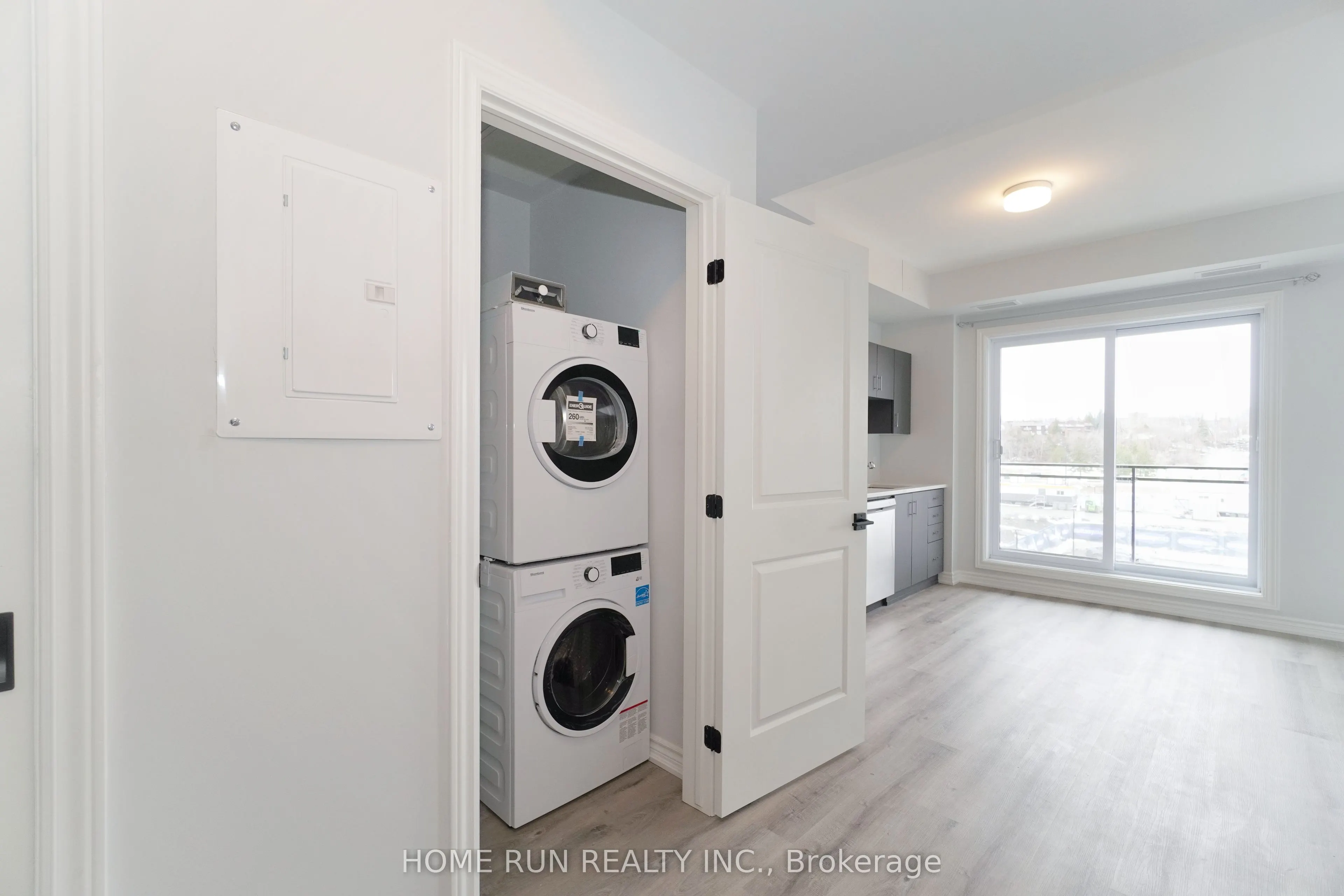 1350 HEMLOCK Road, #302